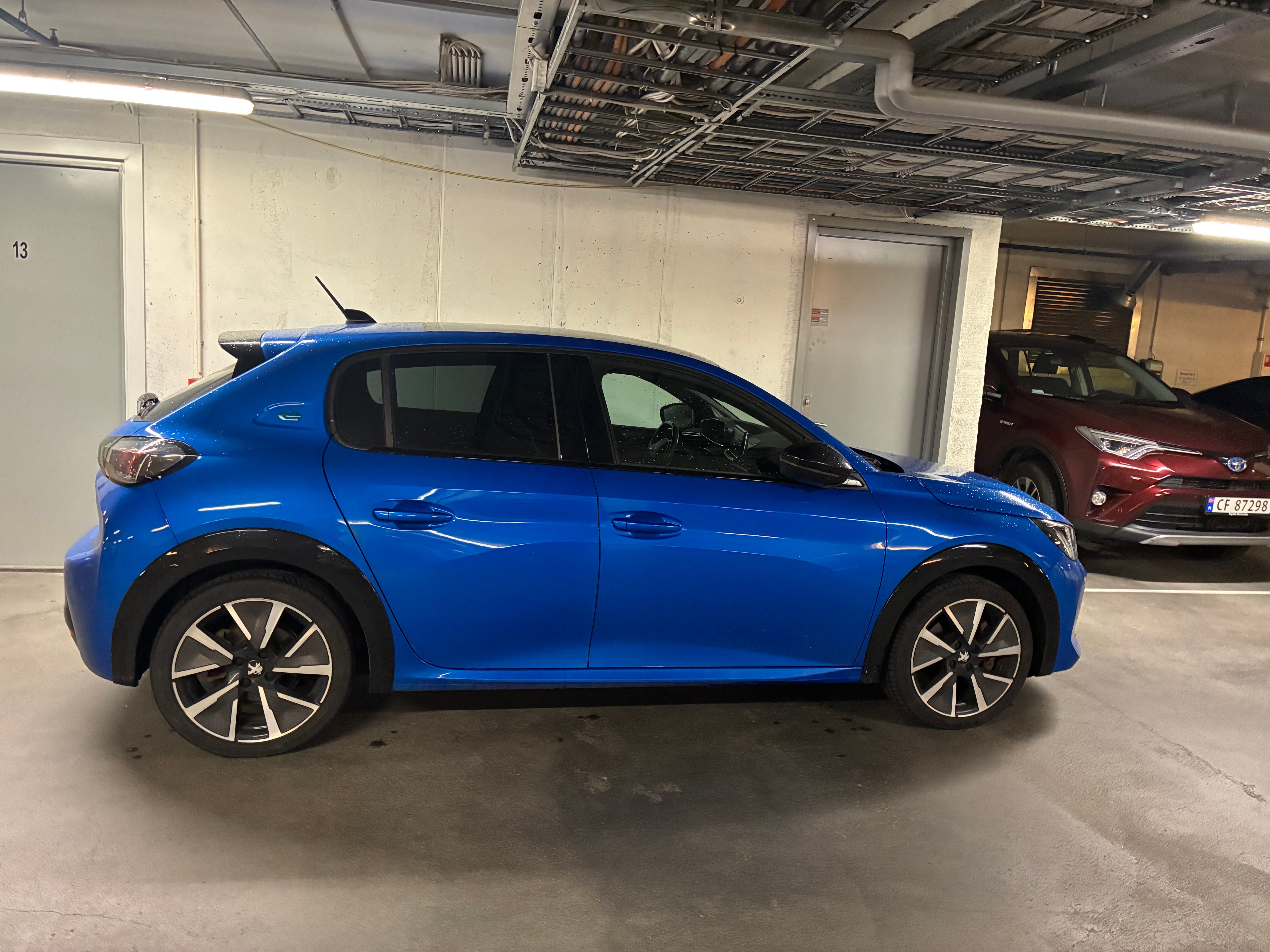 Peugeot 208 GT Line with Air conditioning