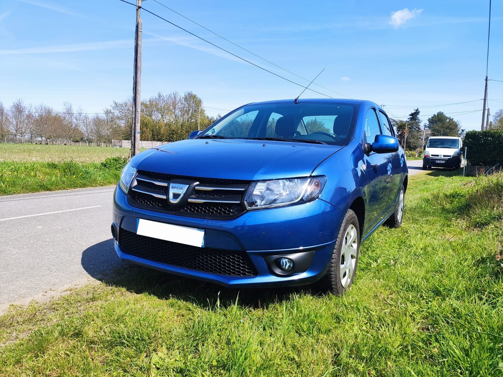 Dacia Logan, 2014, Essence 98