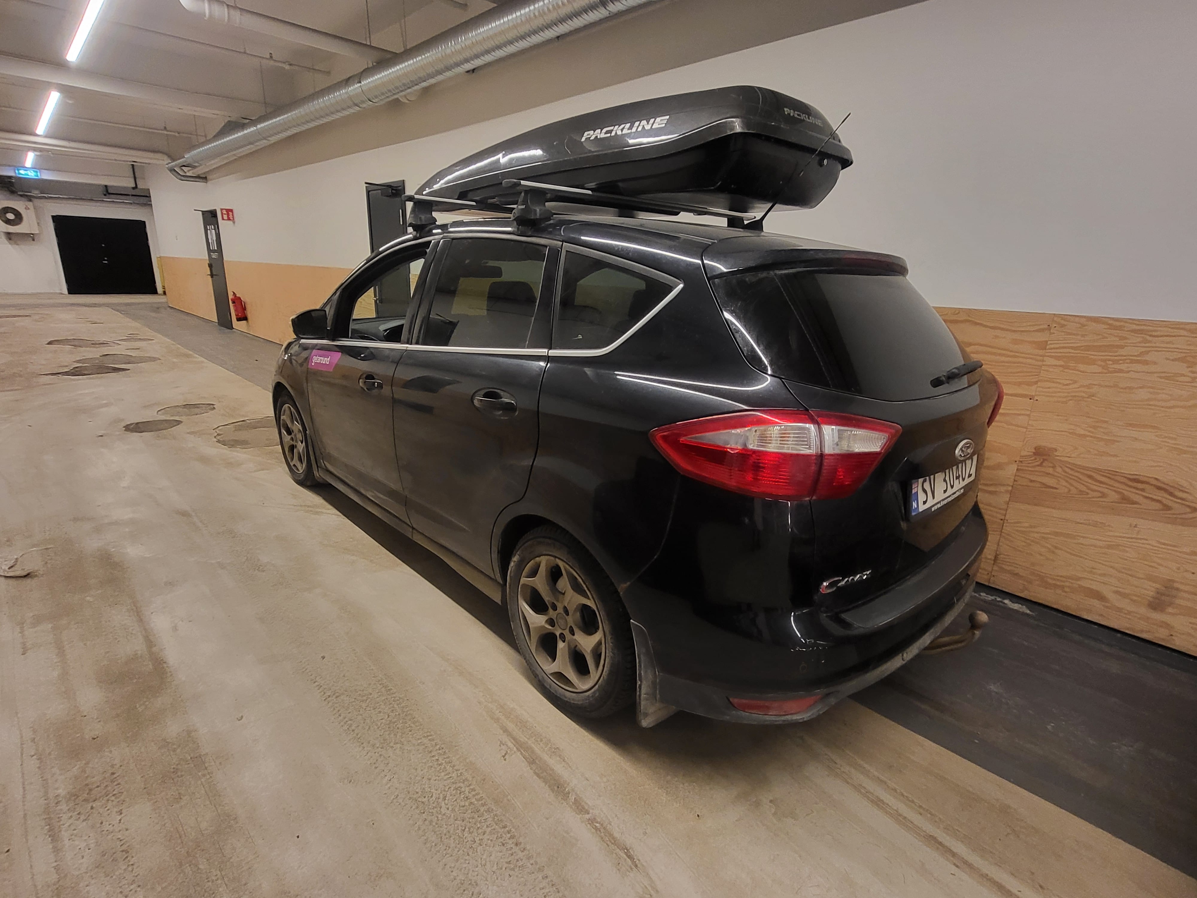 Ford C-Max med Lydinngang