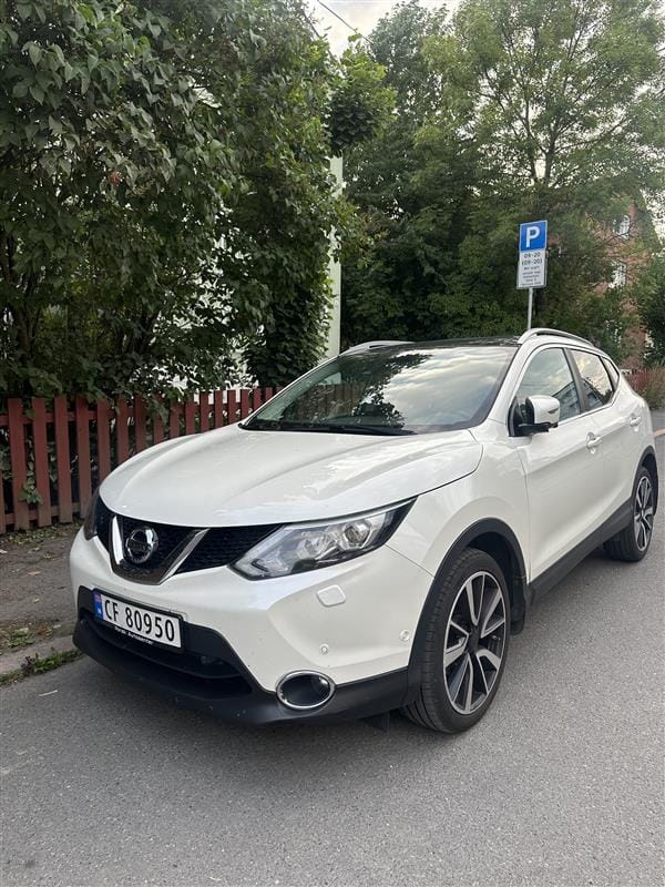 Nissan Qashqai, 2015, Blyfri 95, automatic
