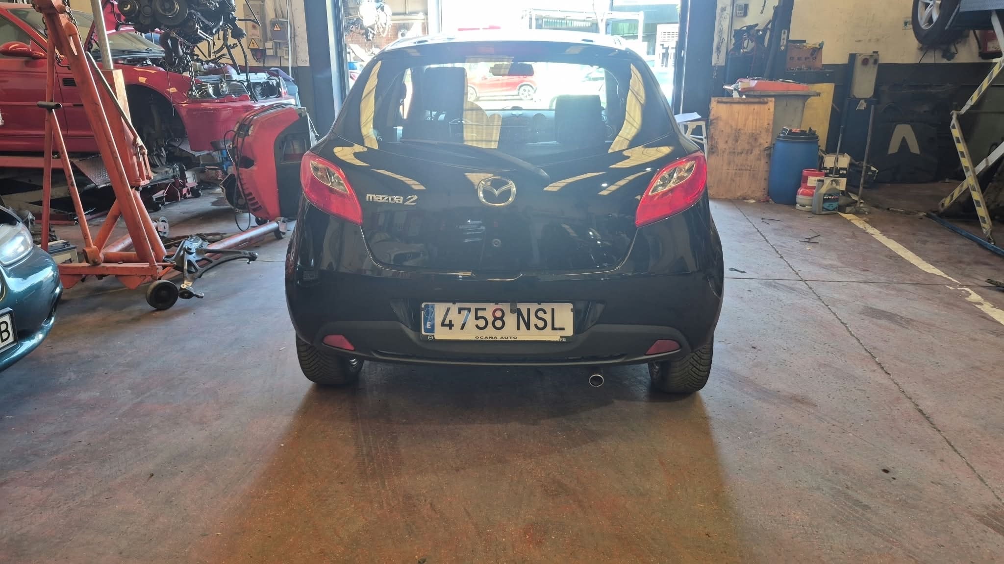 Mazda 2 con Audio Bluetooth