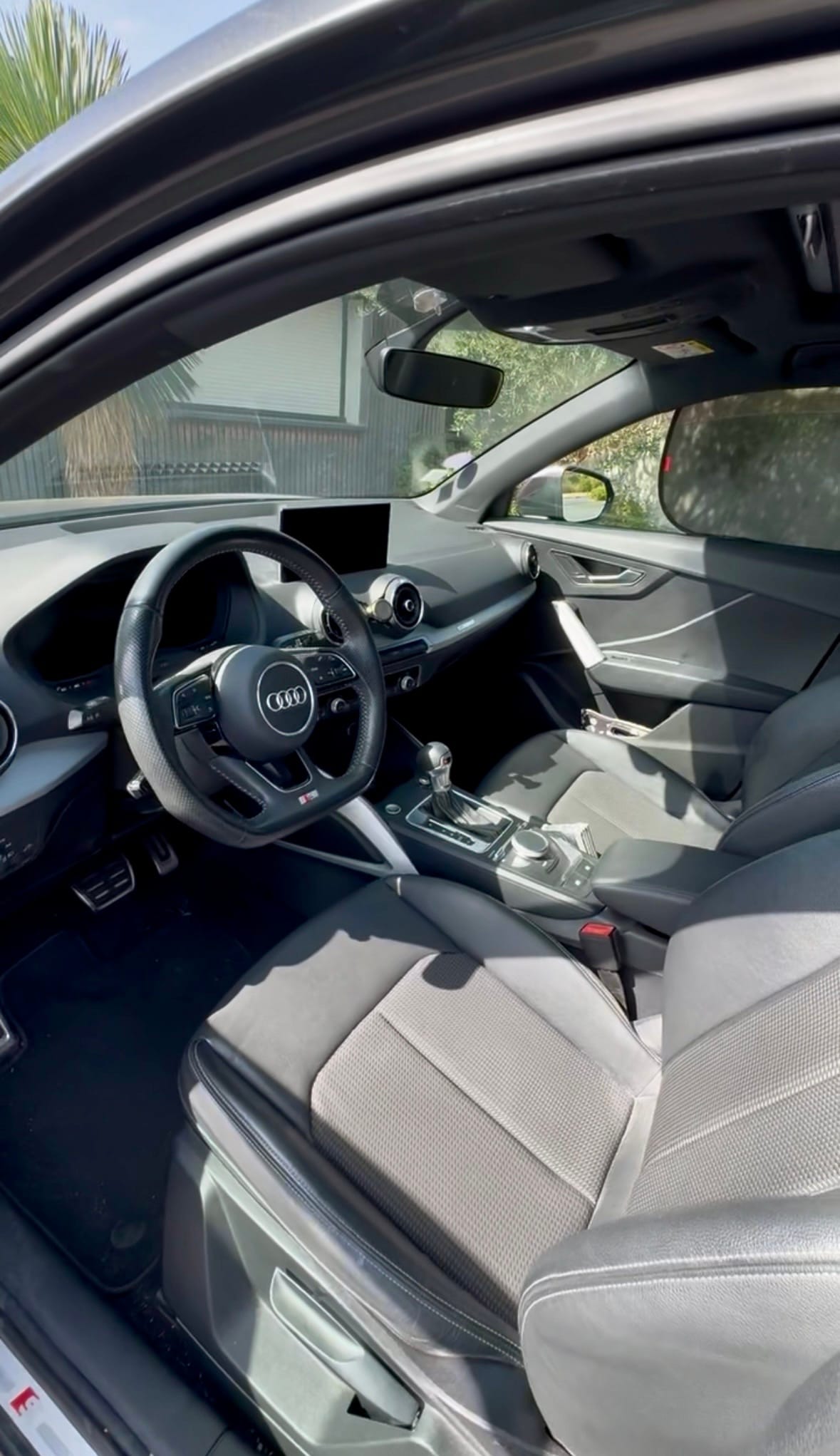 Audi Q2 S-Line avec Régulateur de vitesse