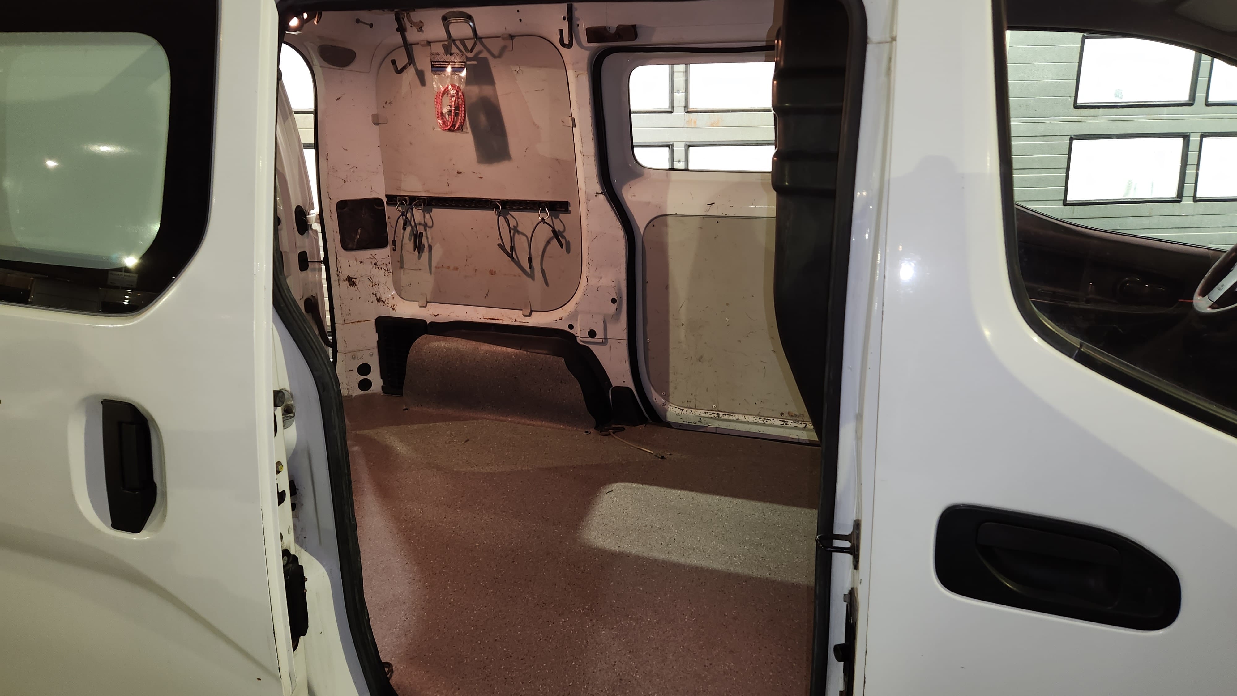 Nissan NV200 1,5 DCi, m/Takstativ, Manuell Gir