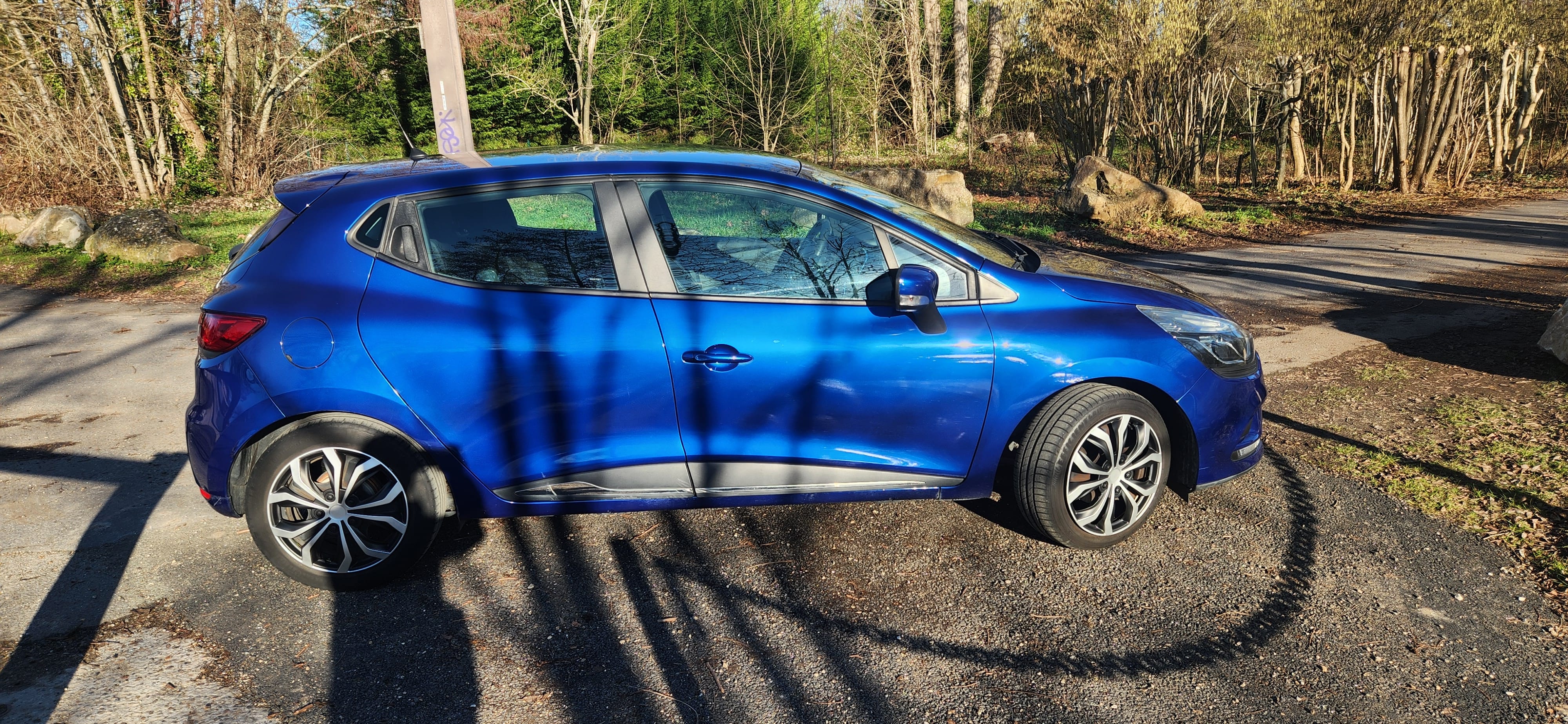 Renault Clio IV 1.5 DCI BUSINESS avec Climatisation