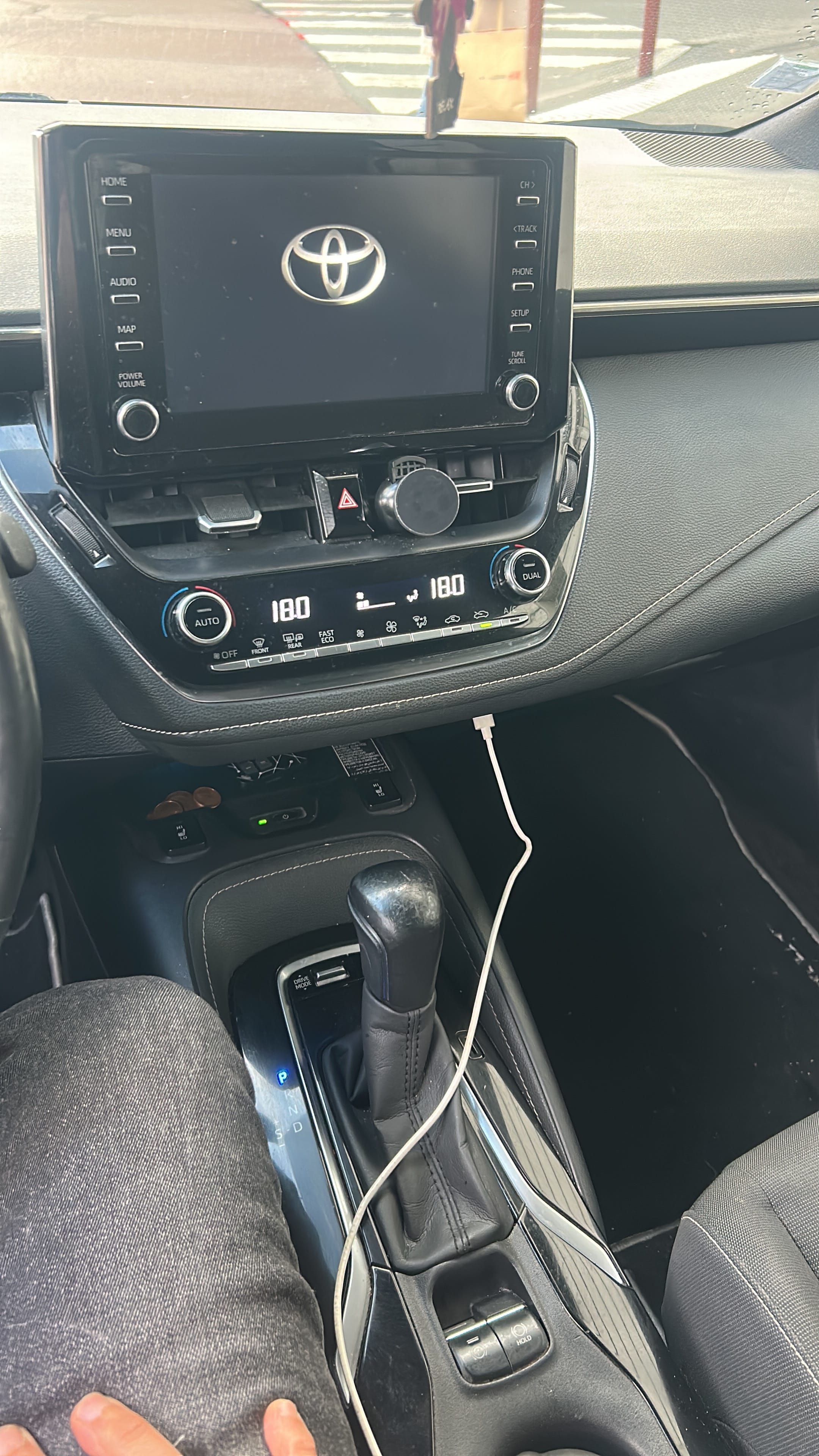 Toyota Corolla Hybride avec GPS