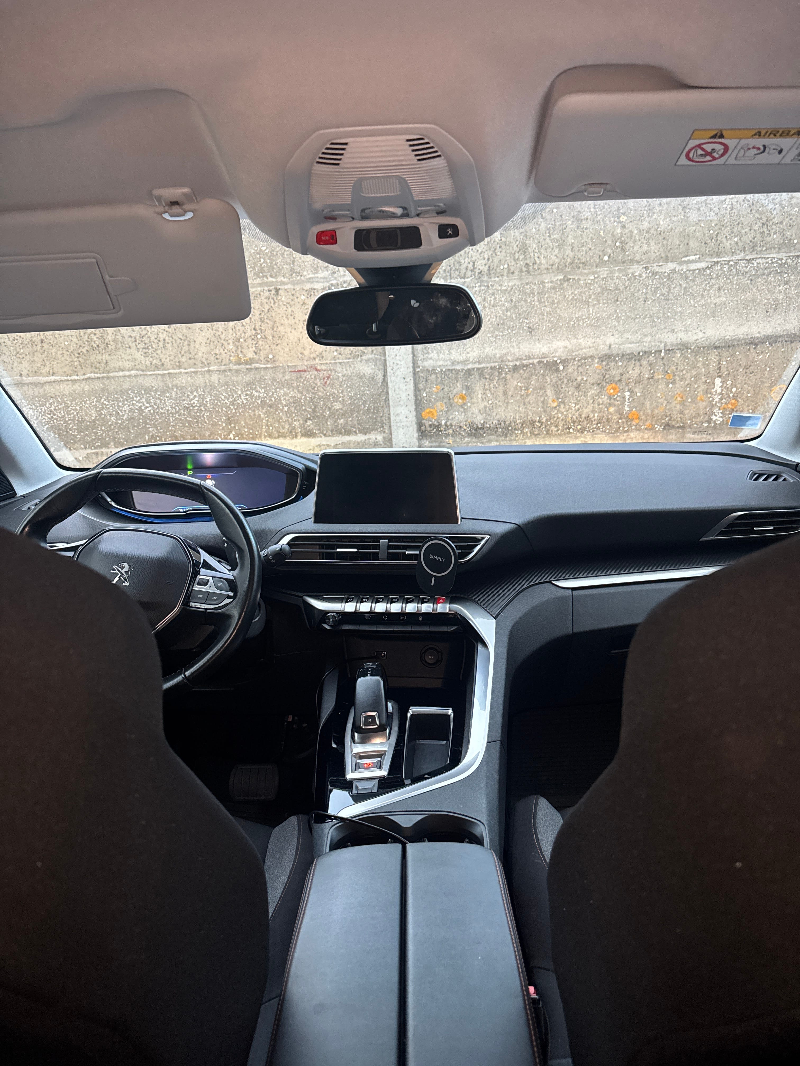 Peugeot 5008 avec Siège bébé