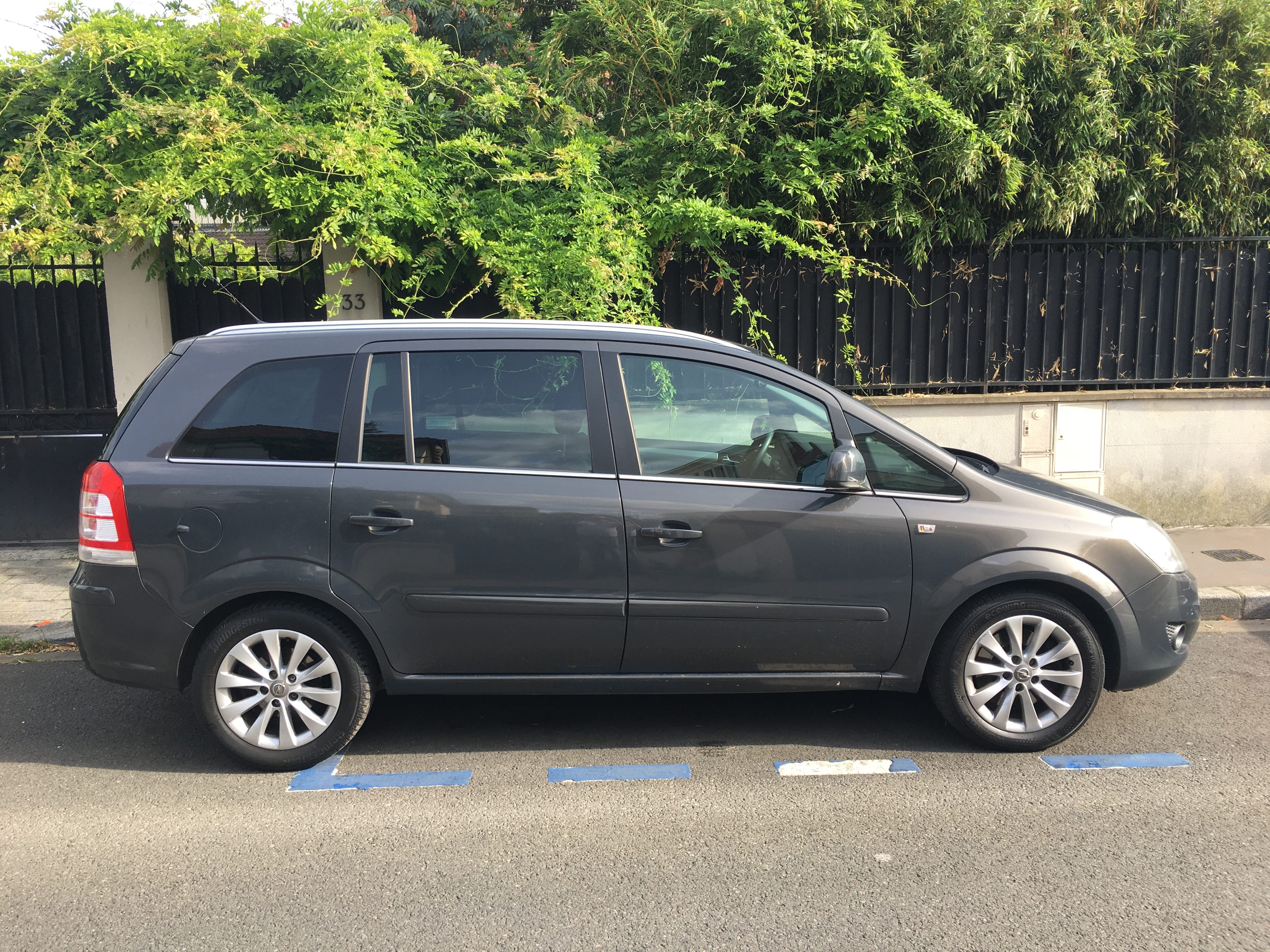 Opel Zafira 1.7CDTI avec GPS