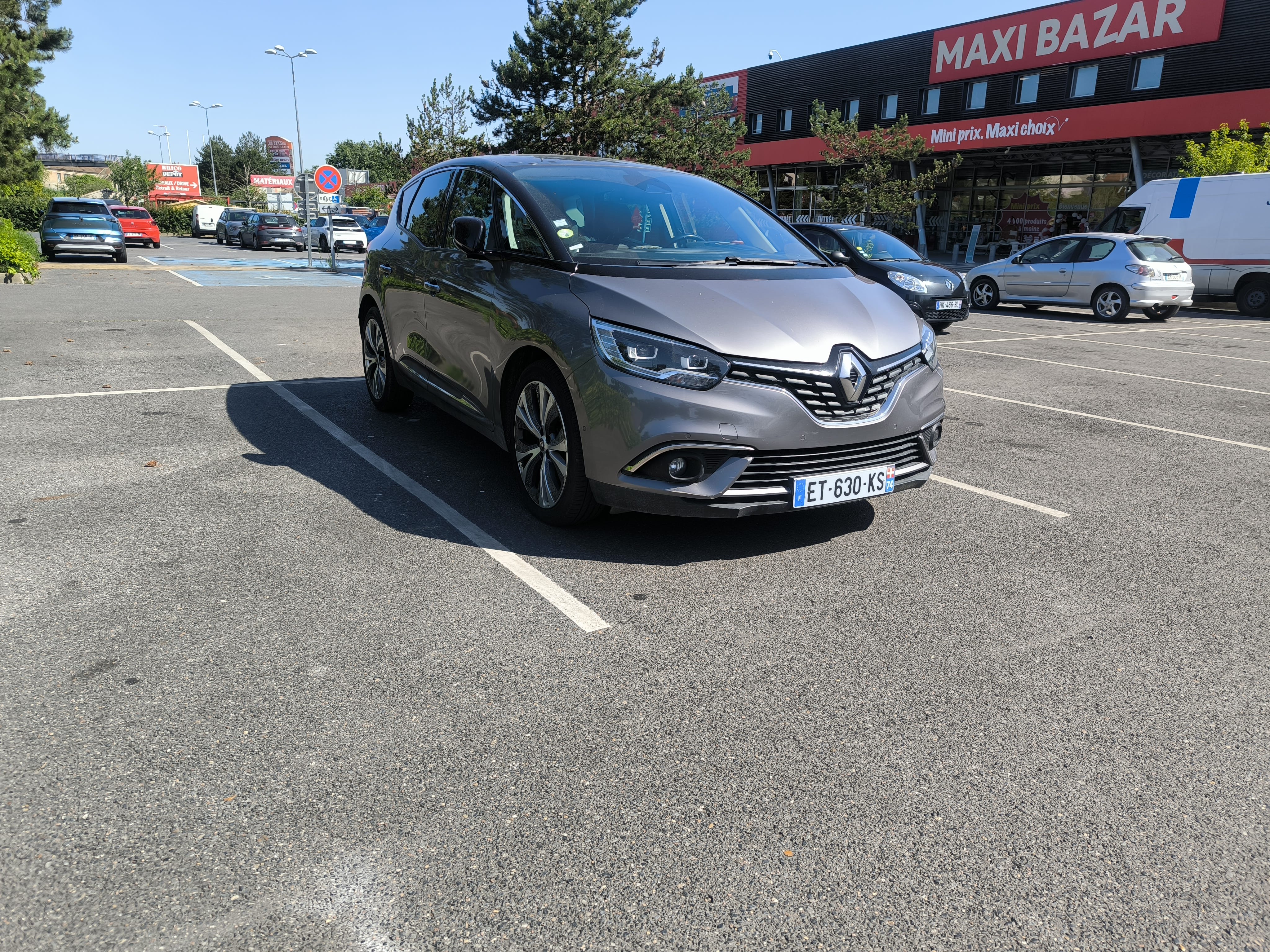 Renault Scenic avec Caméra de recul