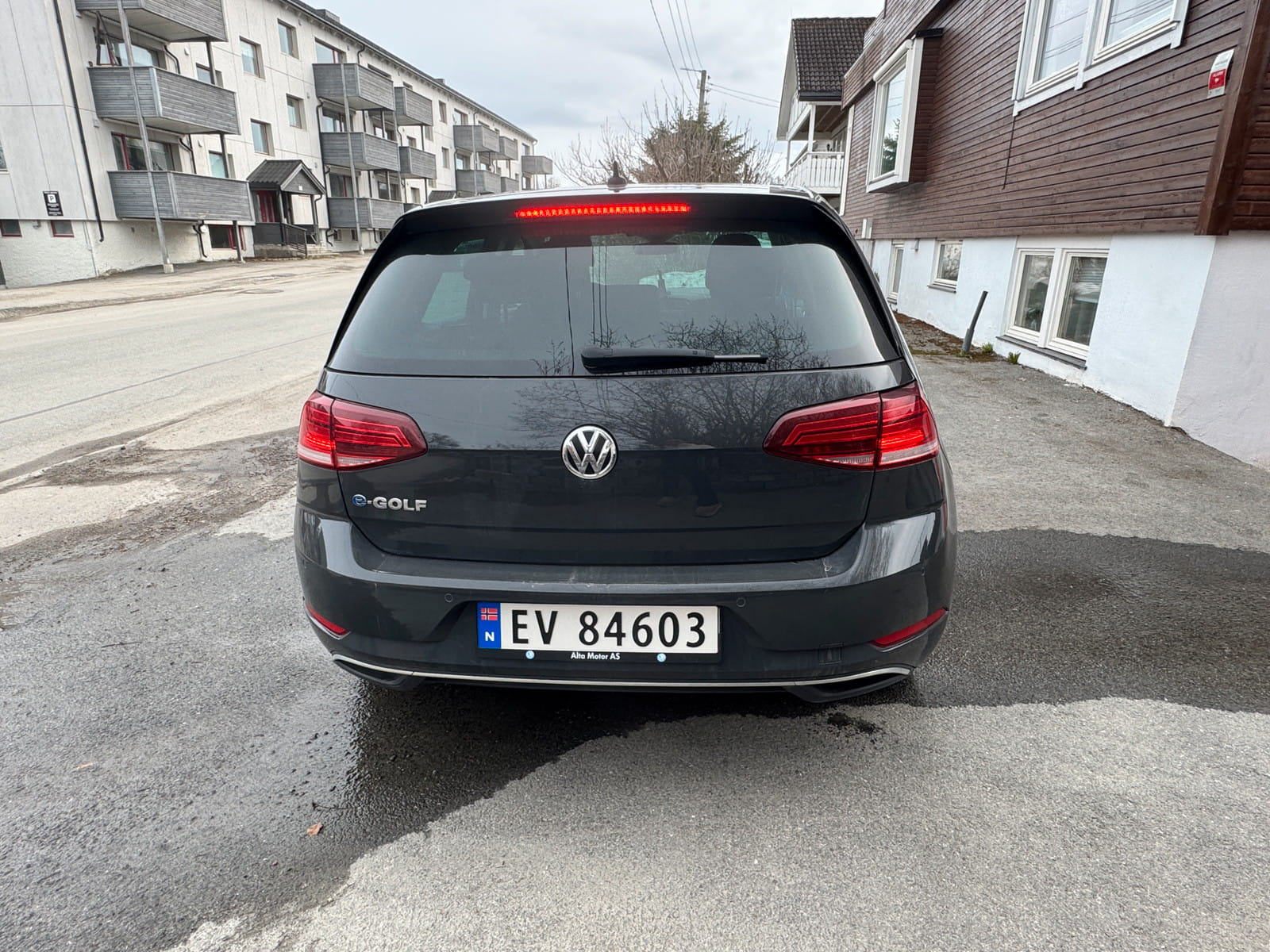 Volkswagen e-Golf med GPS