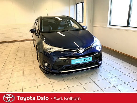 Toyota Avensis 1.8 automat, 2015, Blyfri 95, automatisk