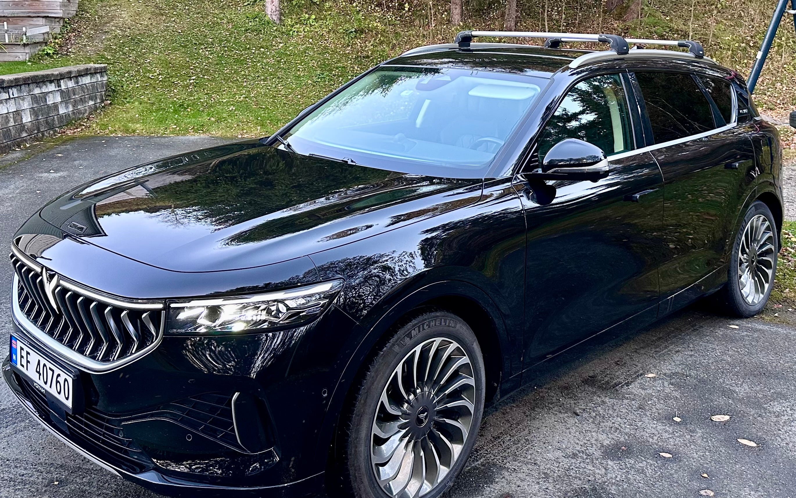 Voyah Free, 2022, Electric, automatic