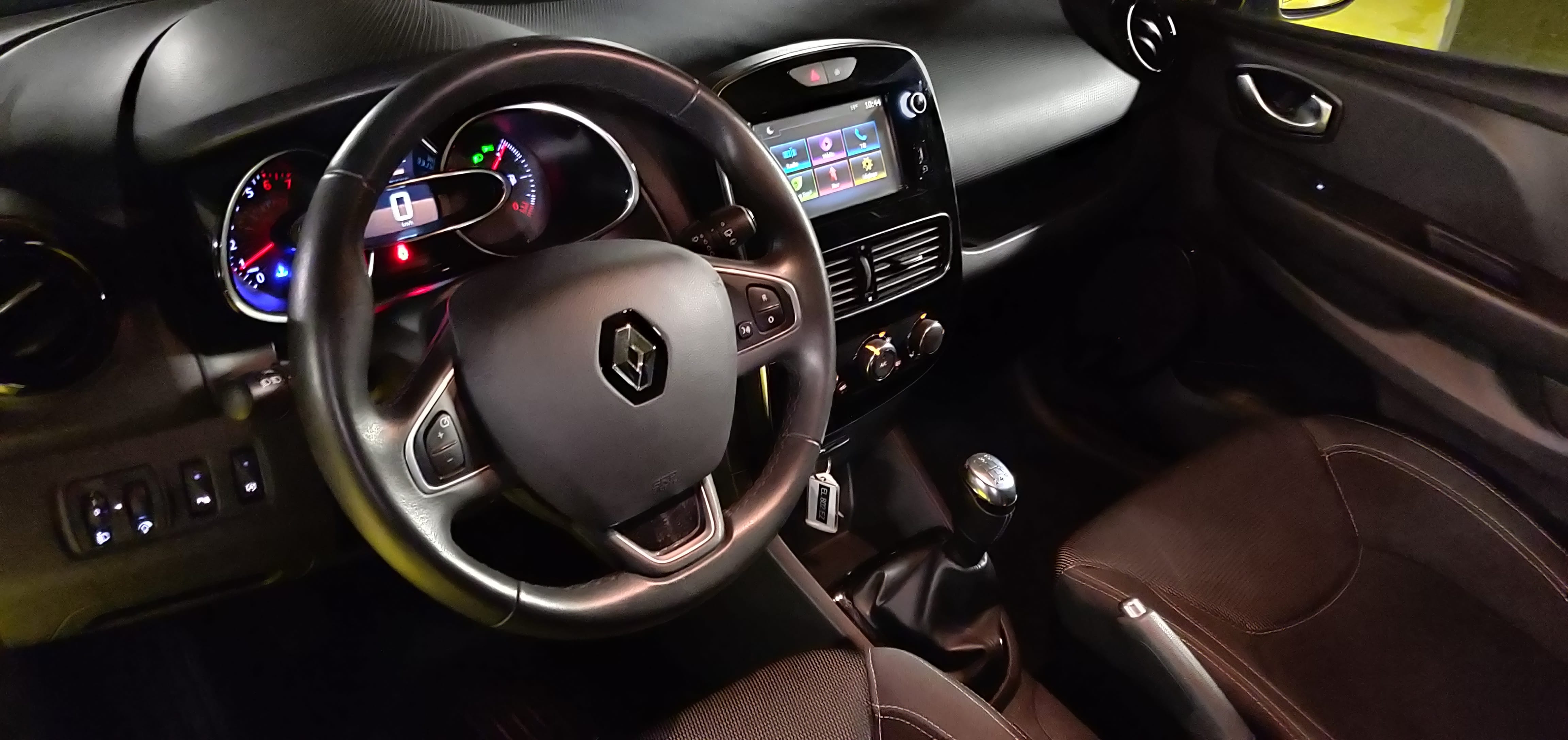 Renault Clio ES010TL avec Régulateur de vitesse