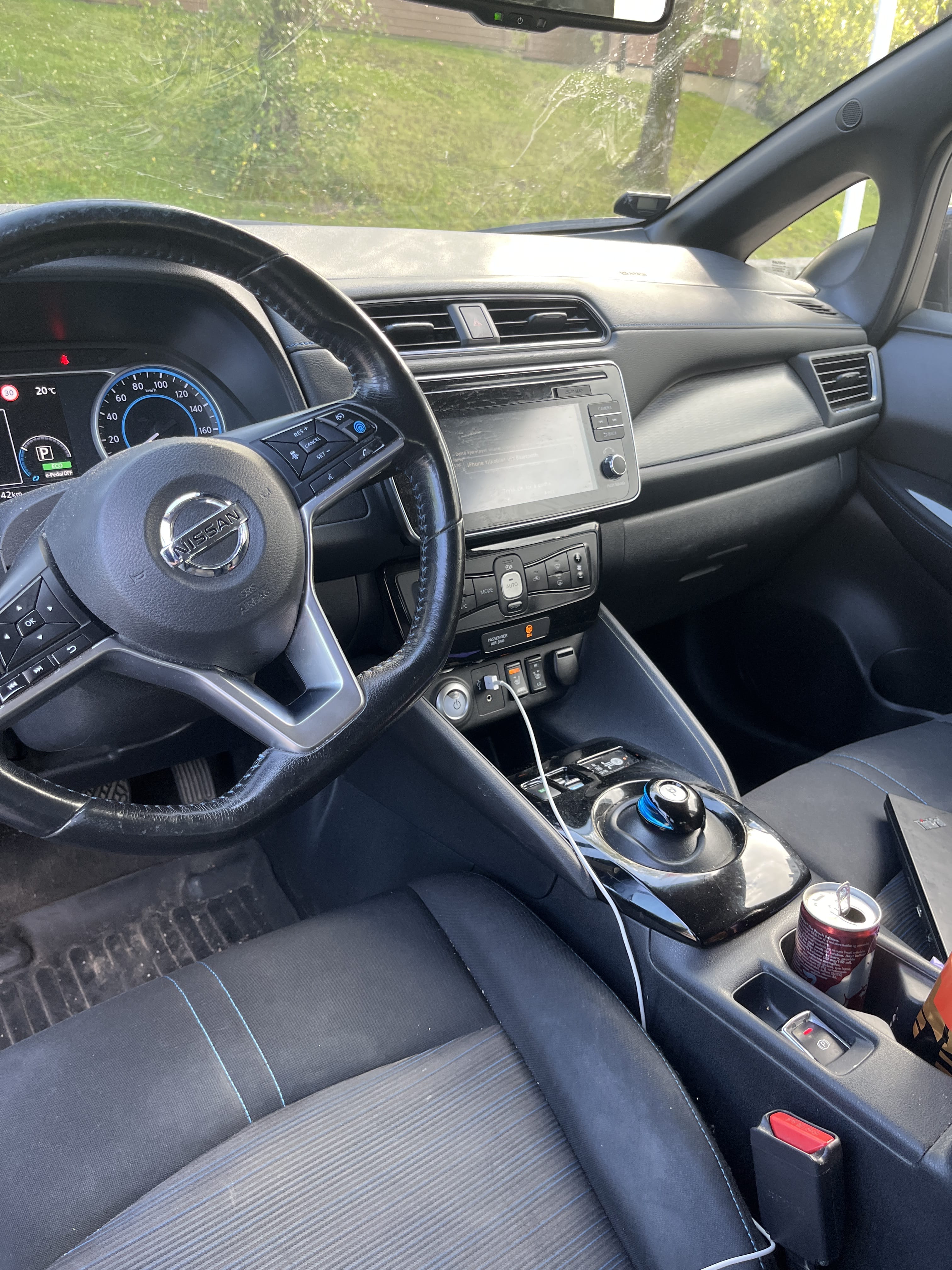 Nissan Leaf med Babysete