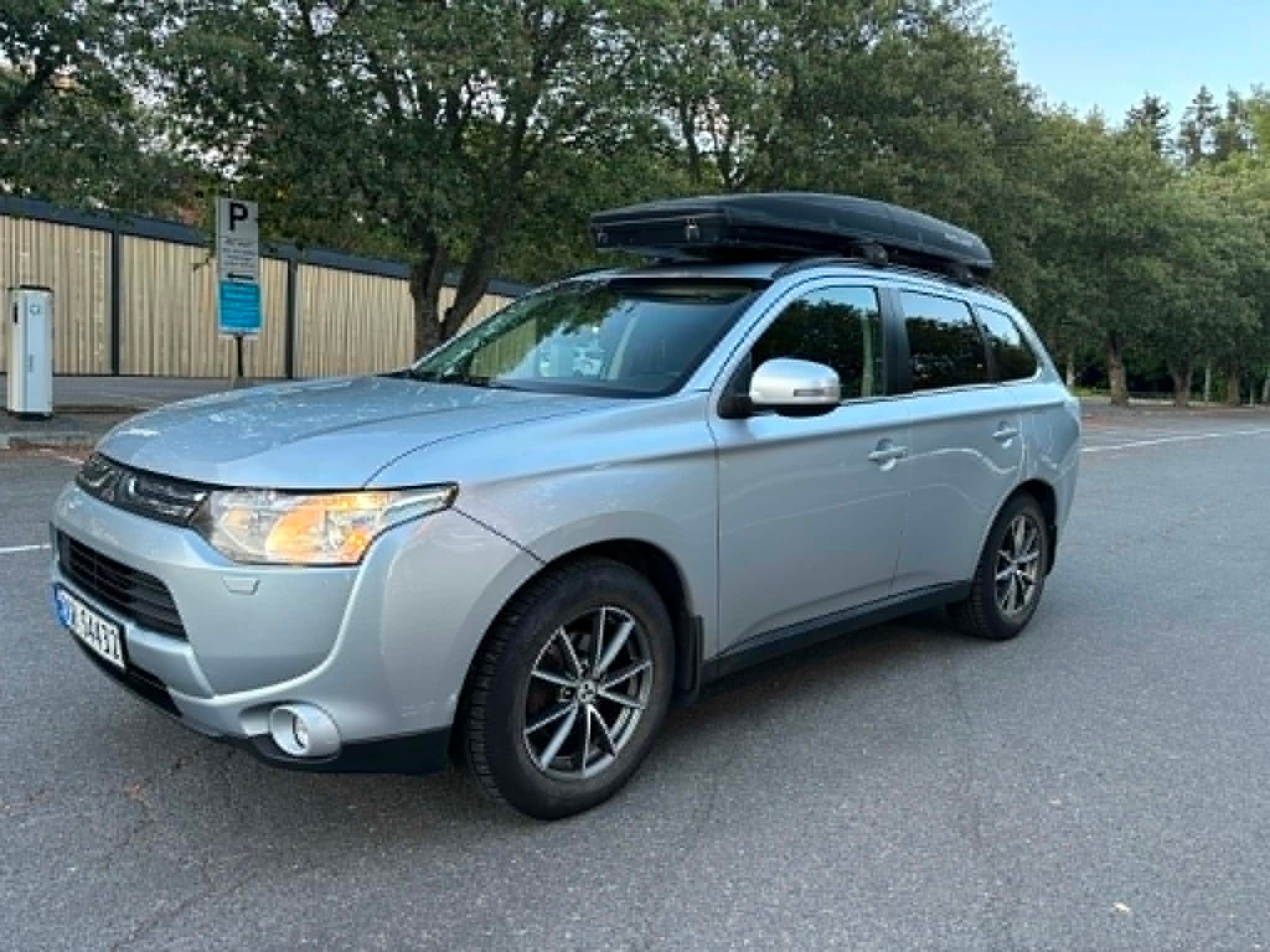 Mitsubishi Outlander, 2013, Diesel, Automatik, 7 Sitze