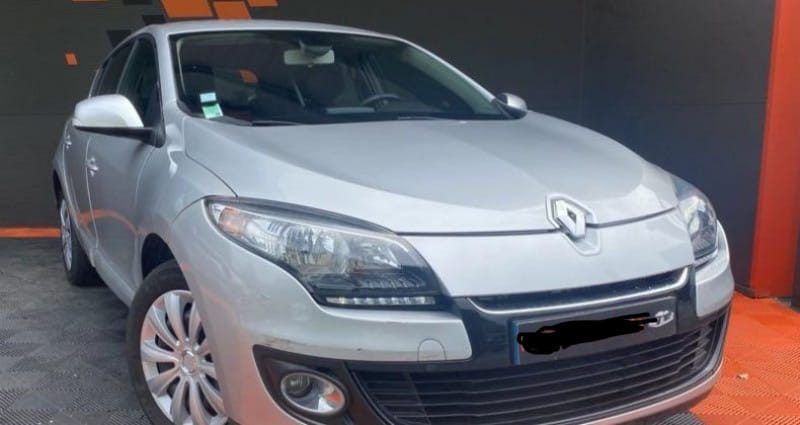 Renault Mégane (CF-804-DL) met GPS