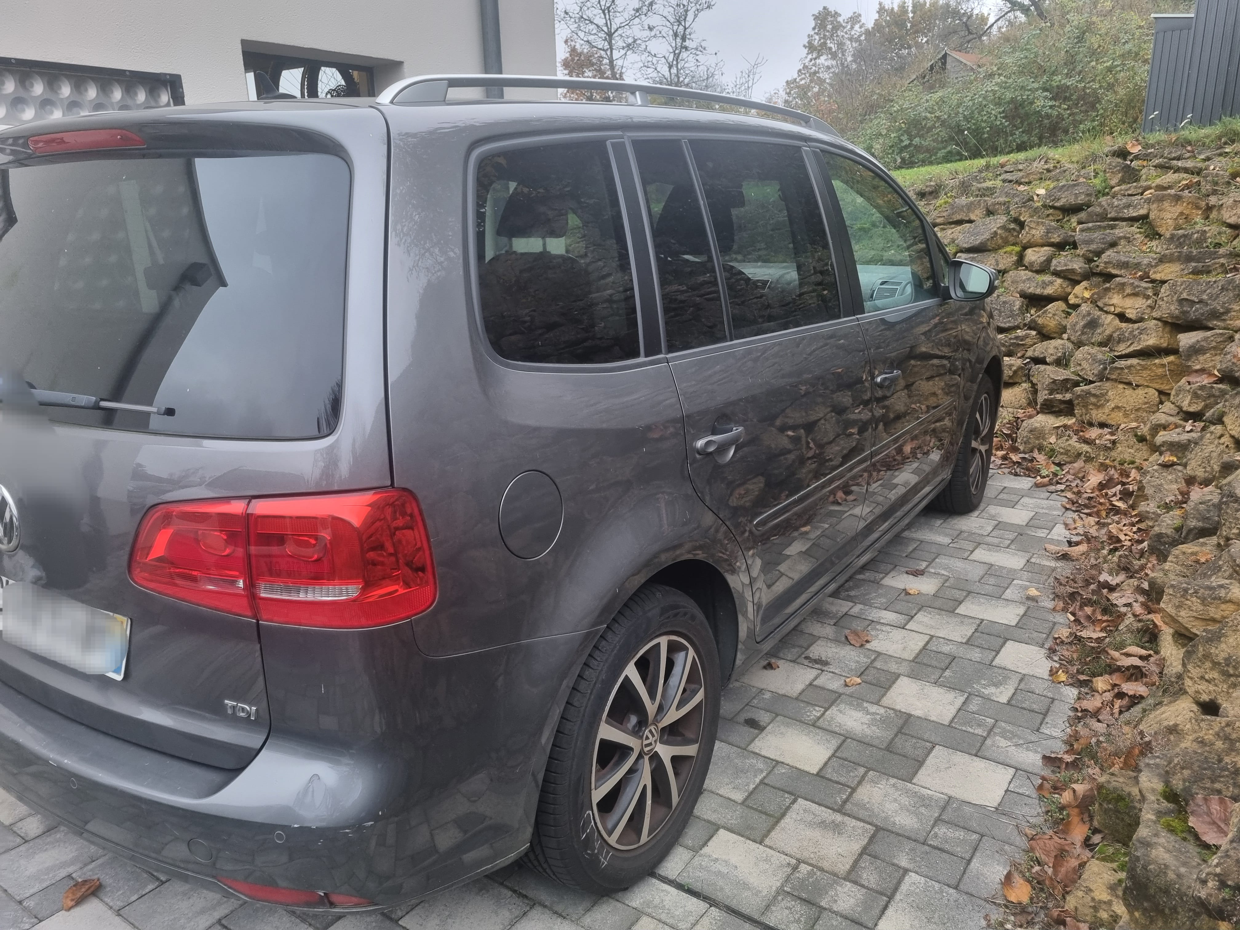 Volkswagen Touran avec Pneus neige