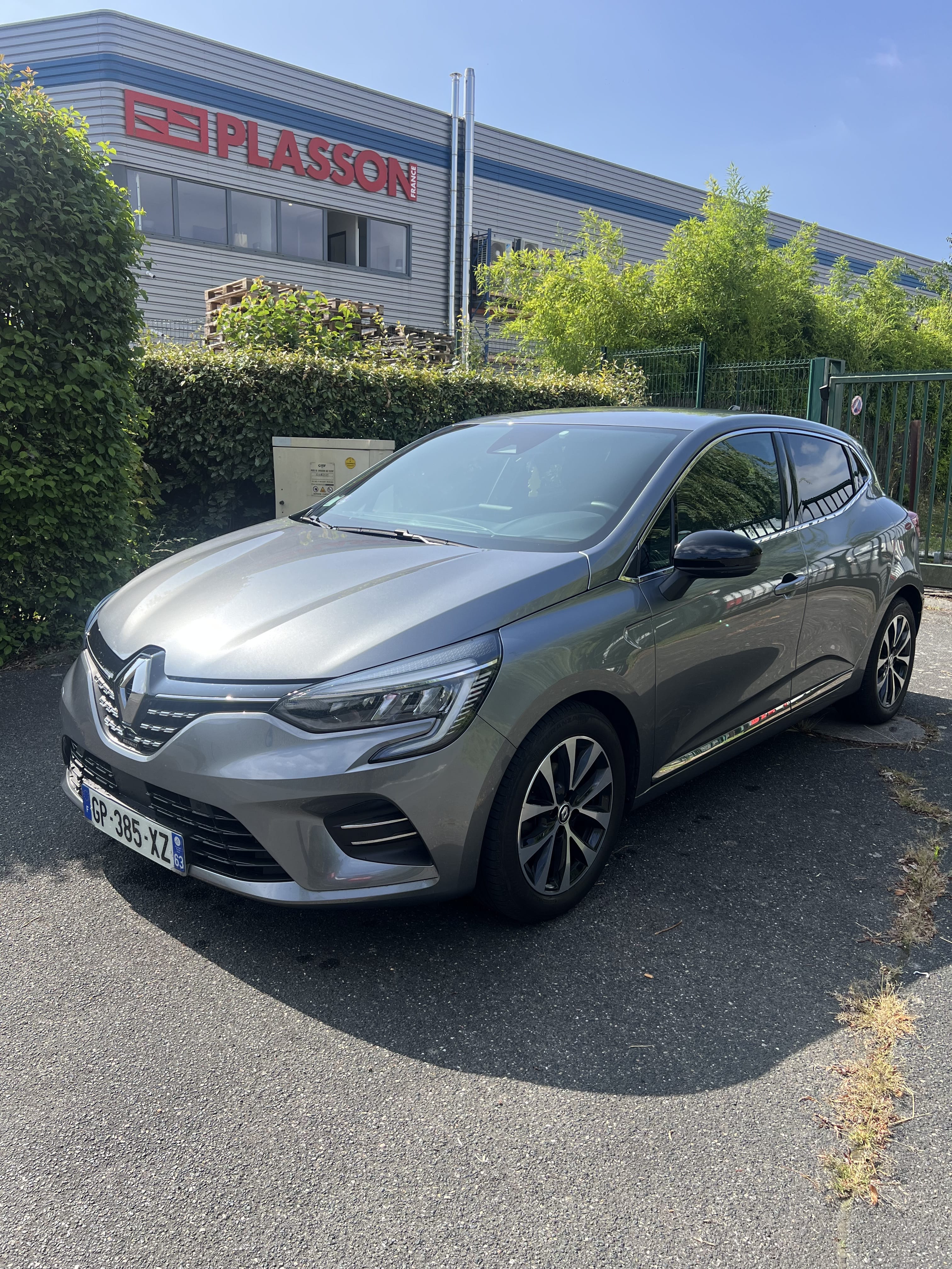 Renault Clio, 2023, Essence 98
