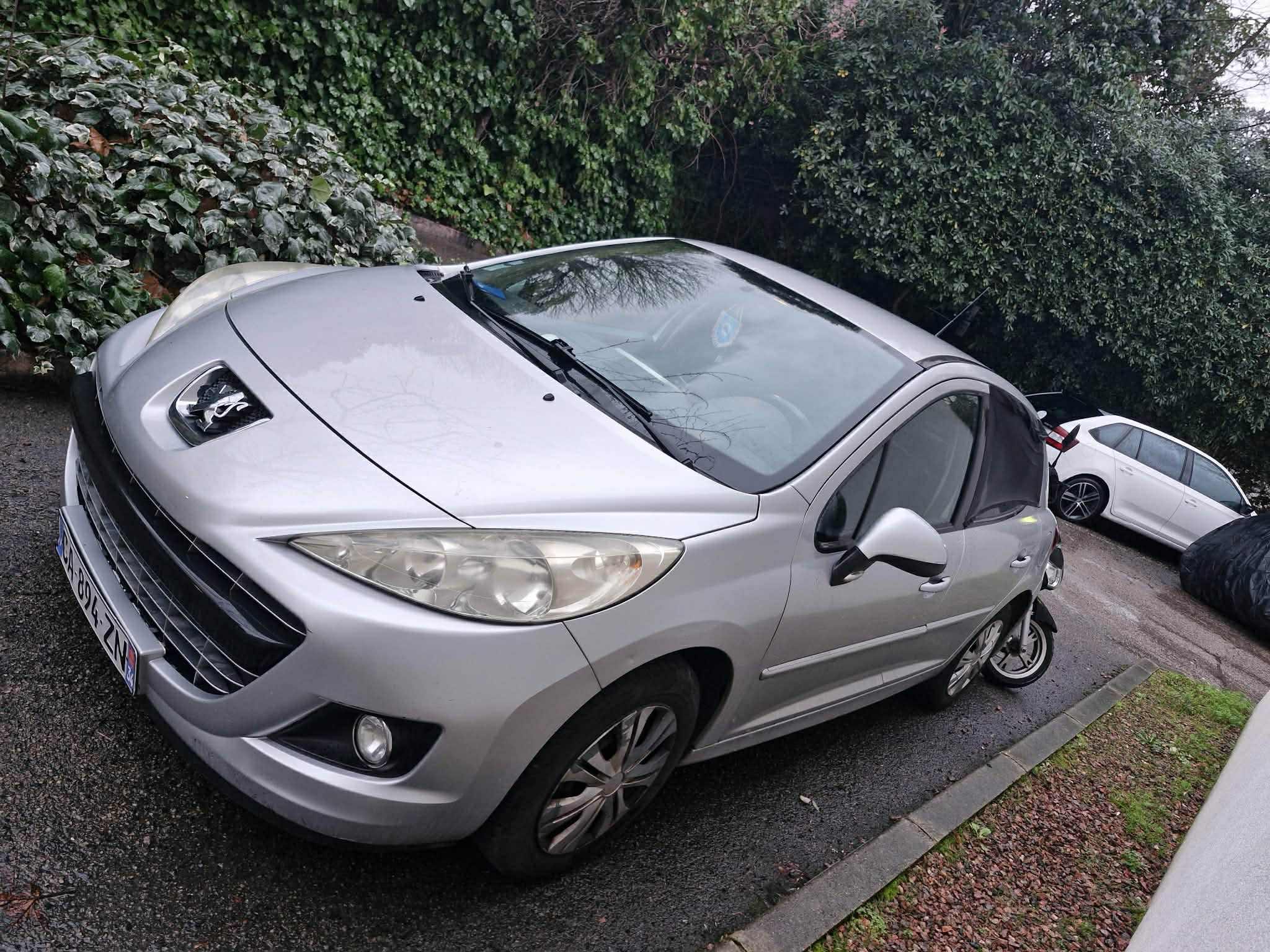 Peugeot 207 avec Climatisation