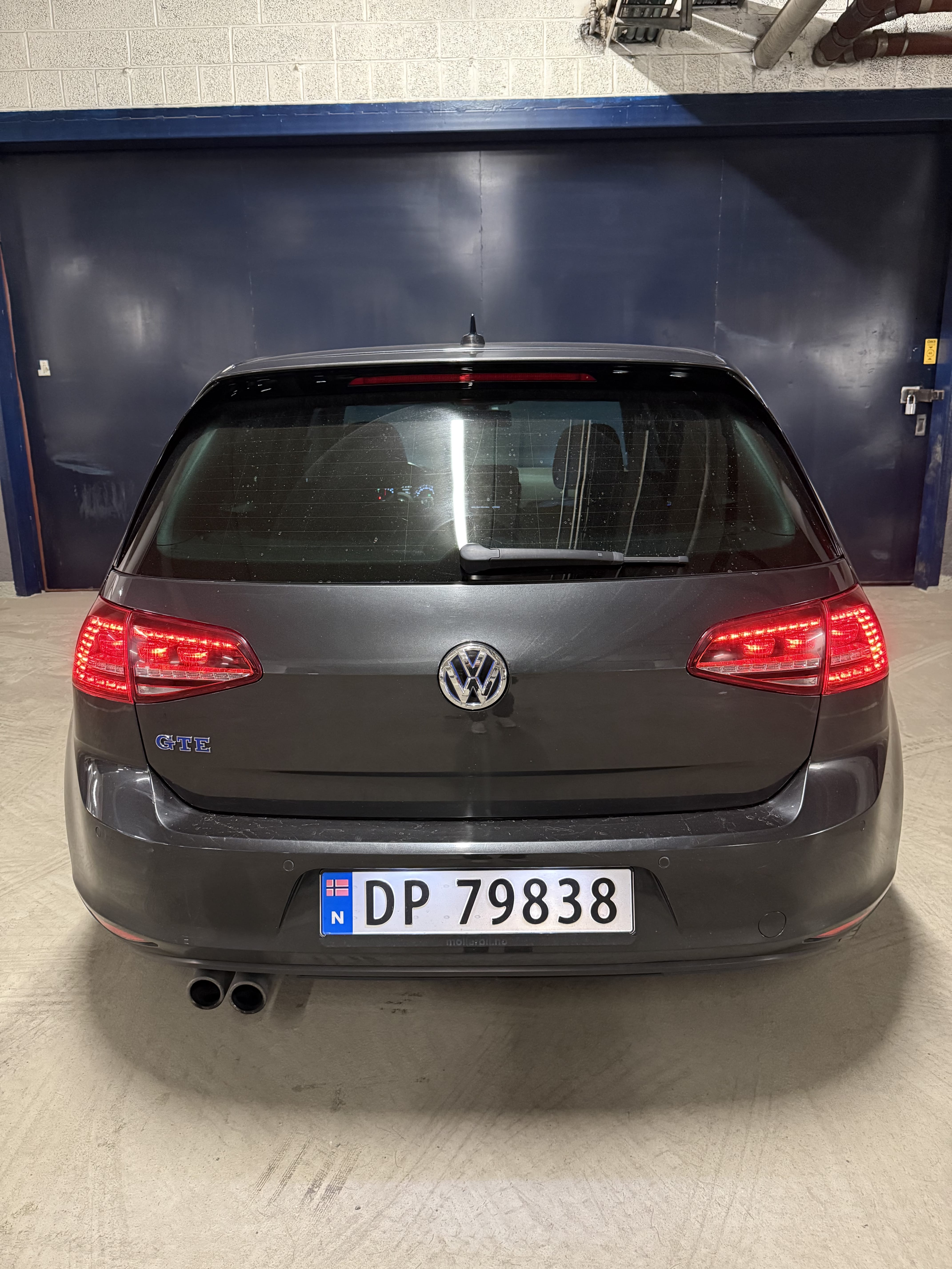 Volkswagen Golf GTE with GPS