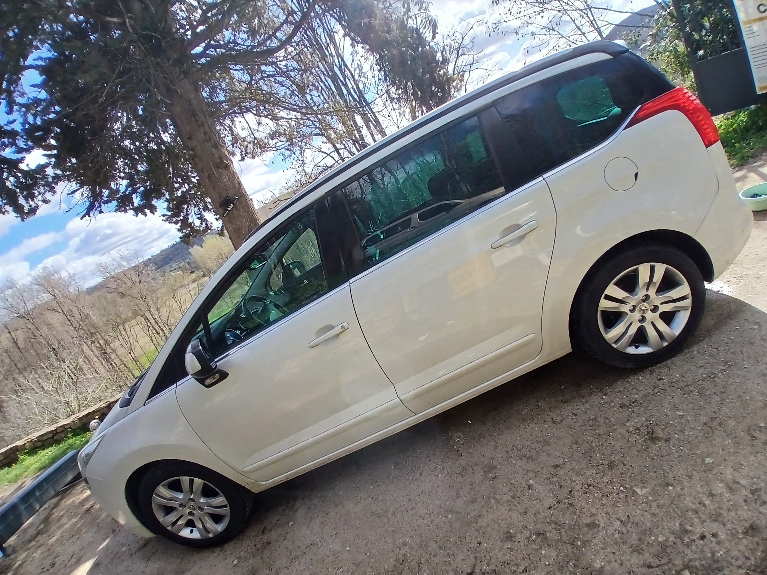 Peugeot 5008, 2012, Diesel, 7 places