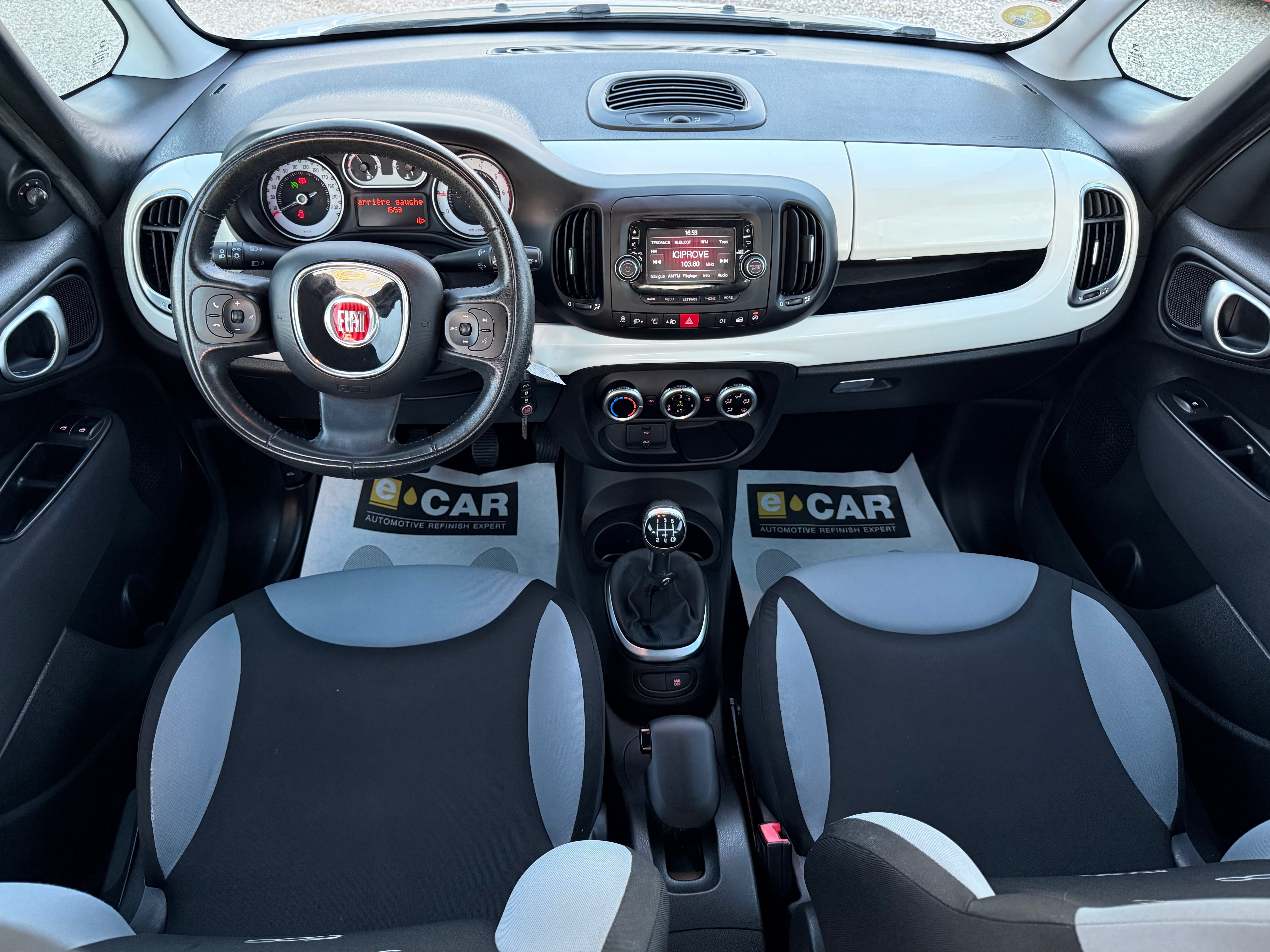 Fiat 500L 95CH DIESEL mit Kindersitz