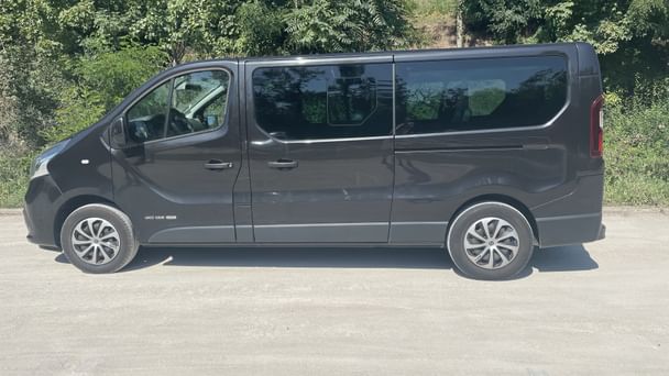 Renault Trafic Passenger L2H1 1.6 dci 9 places non fumeur avec Climatisation
