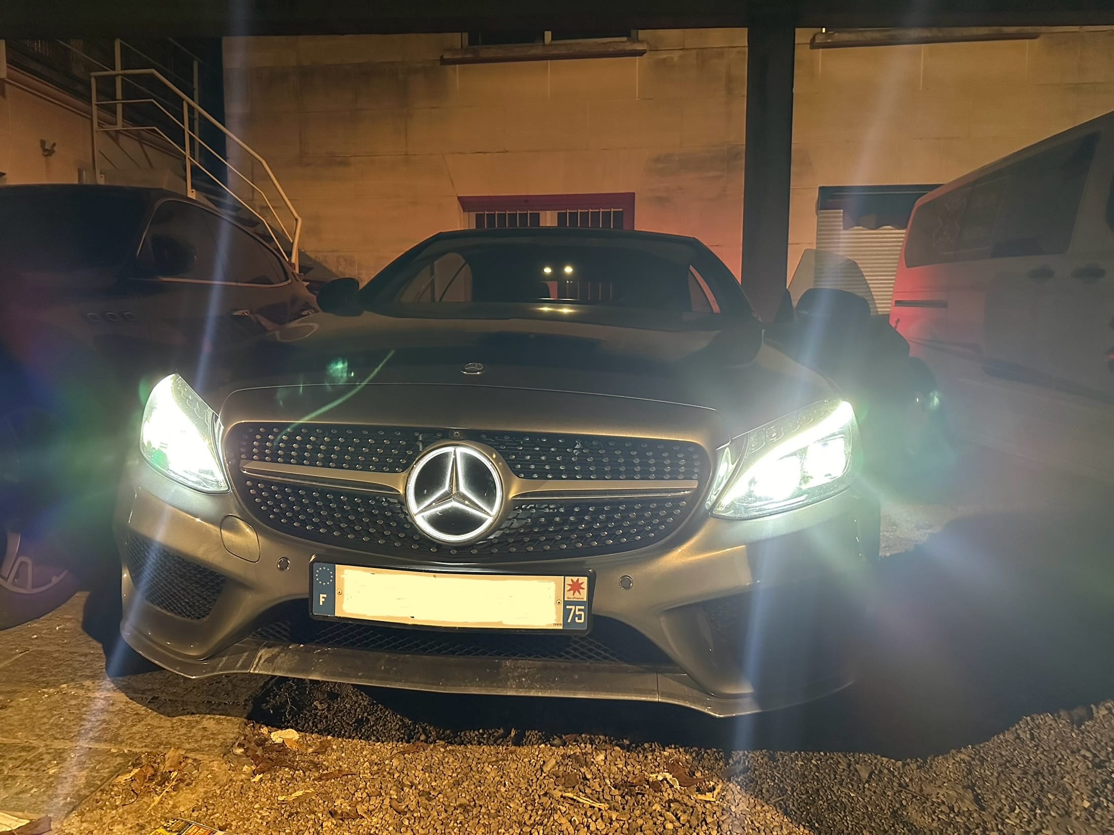 Mercedes-Benz Classe C avec Audio Bluetooth