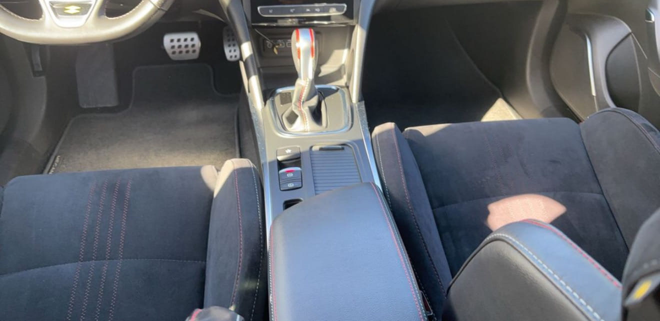 Renault Mégane avec Entrée audio / iPod