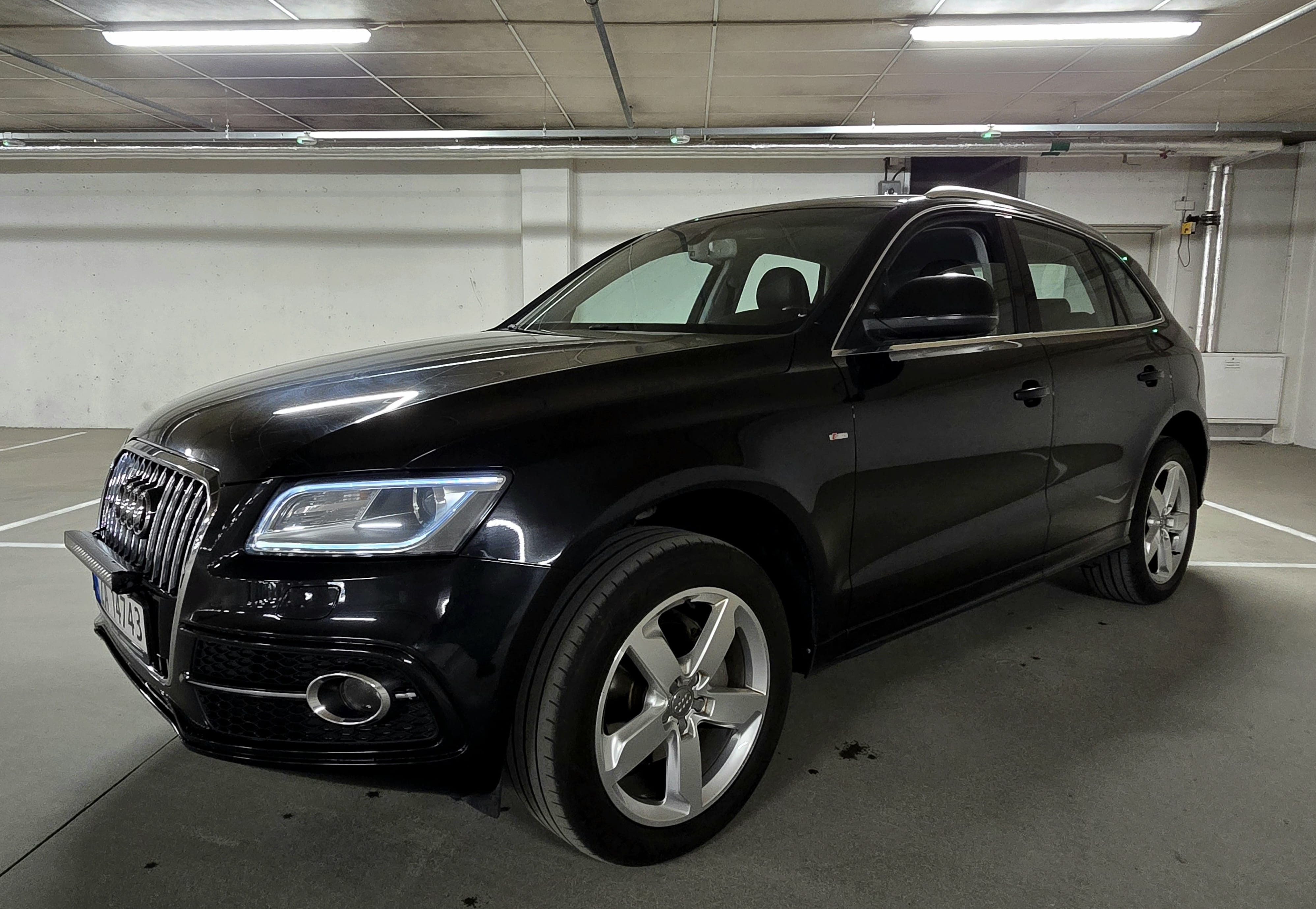 Audi Q5 2.0TDI med Aircondition