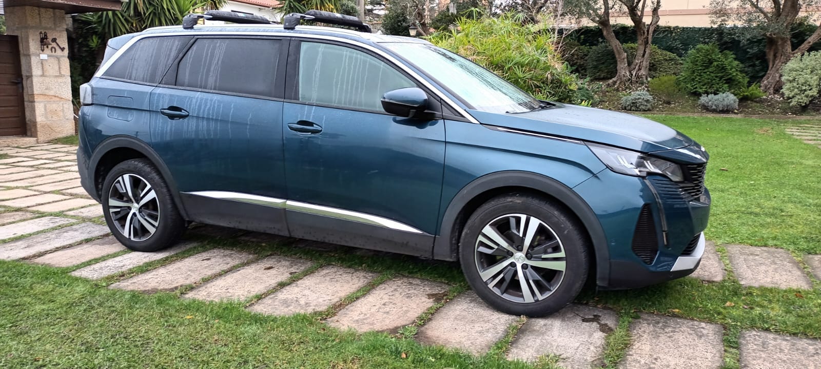 Peugeot 5008 con Silla infantil