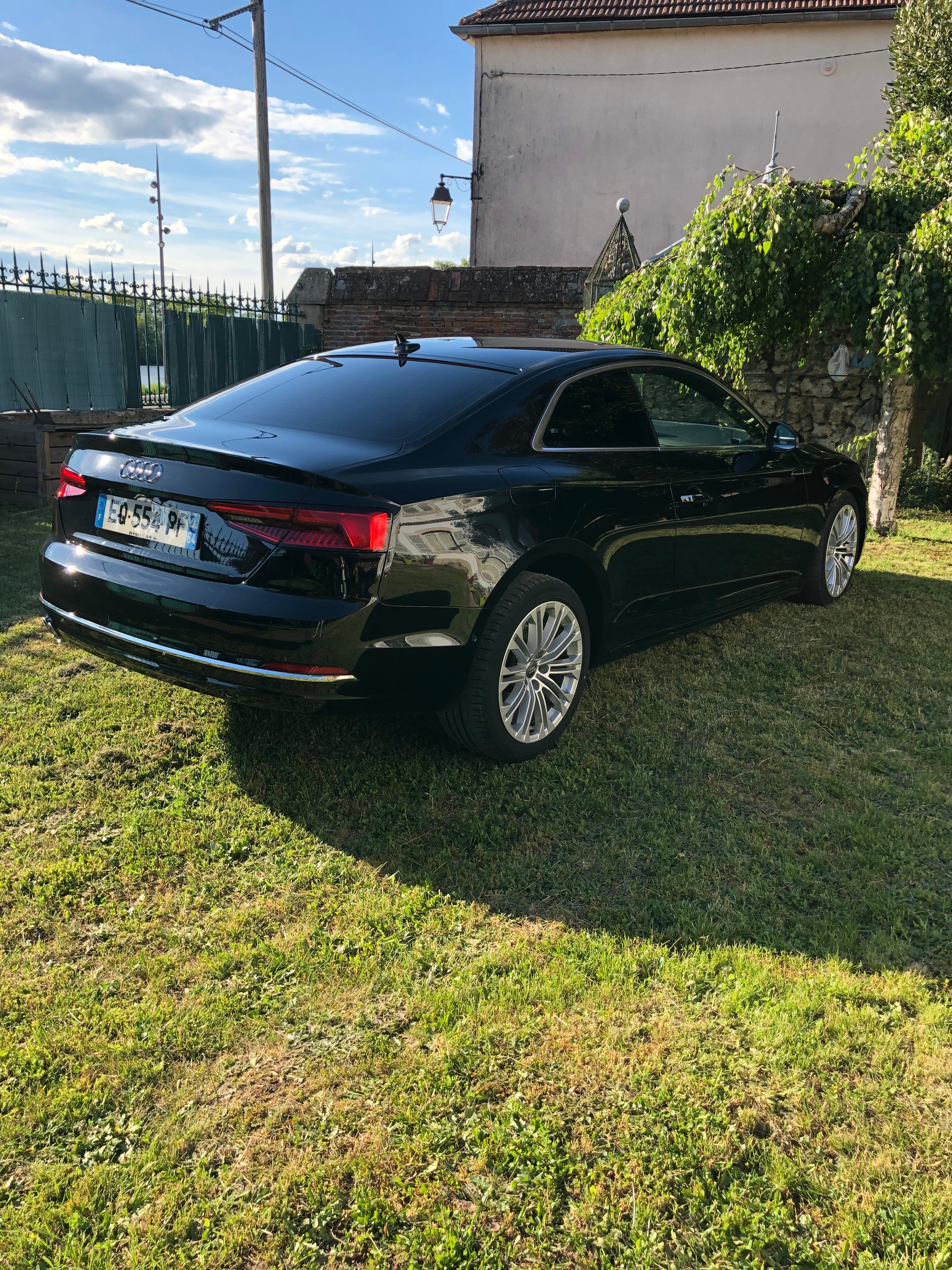 Audi A5 Coupé 3.0 V6 avec GPS