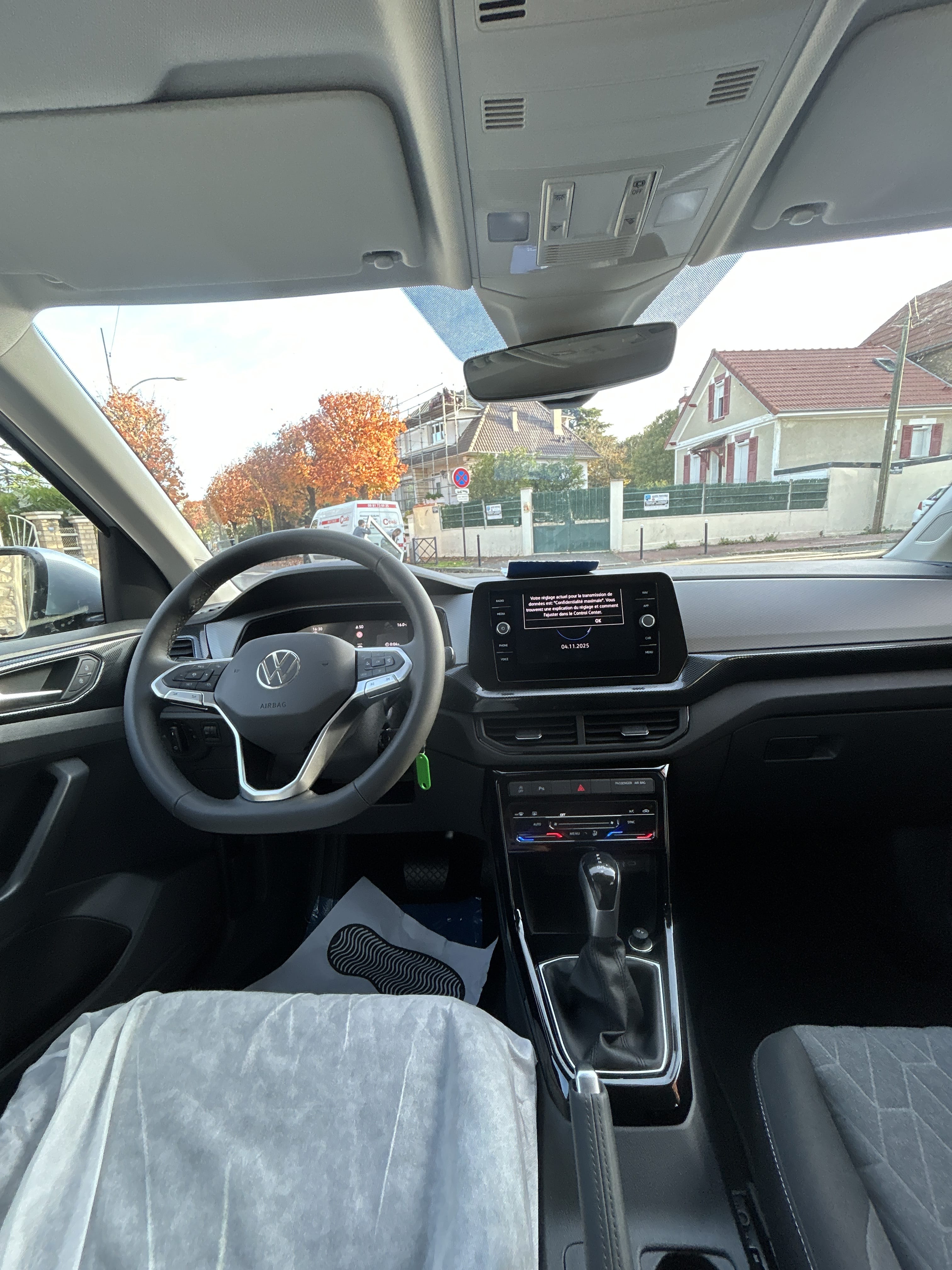 Volkswagen T-Cross avec GPS