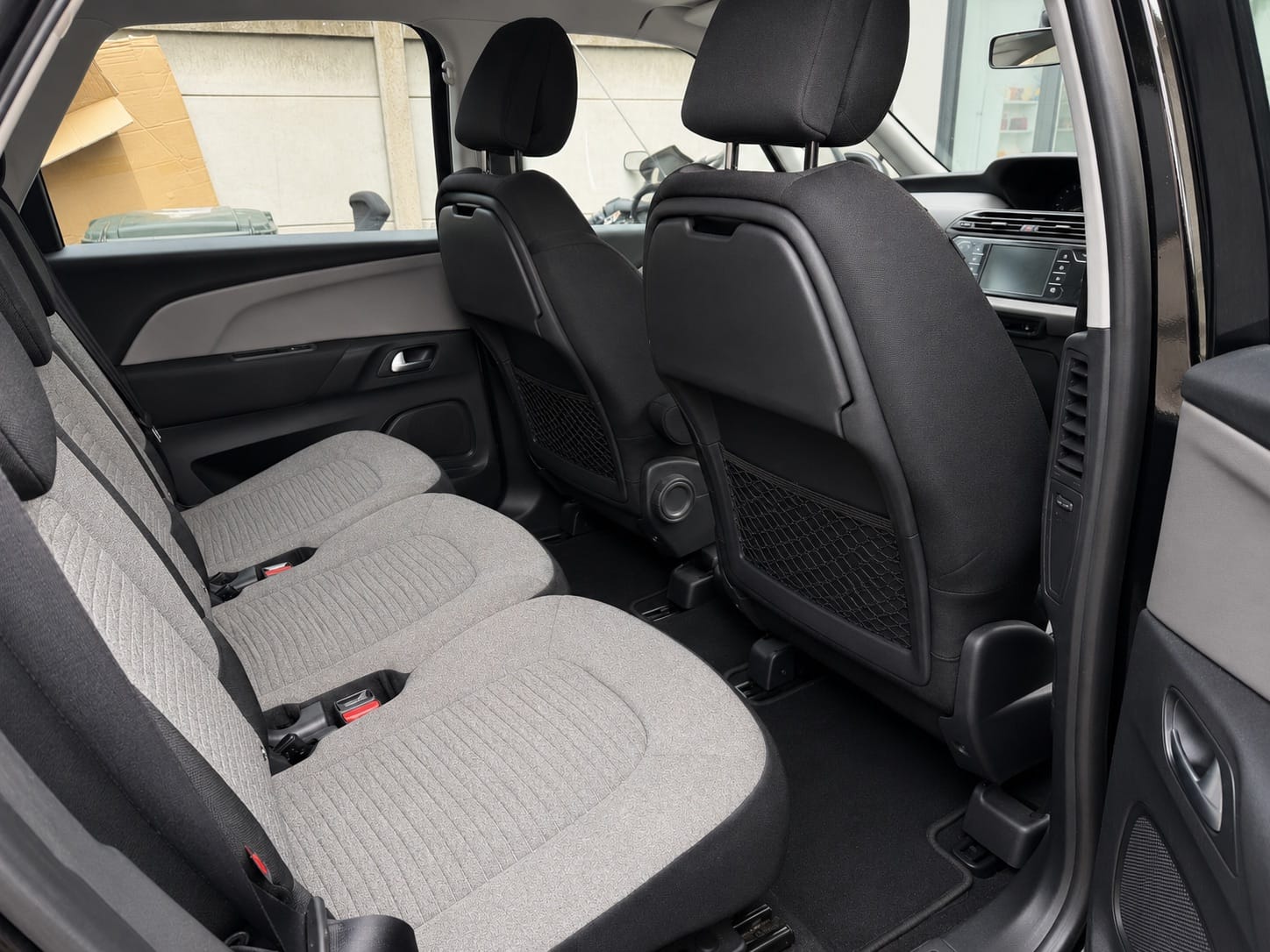 Citroen C4 Picasso avec Port USB