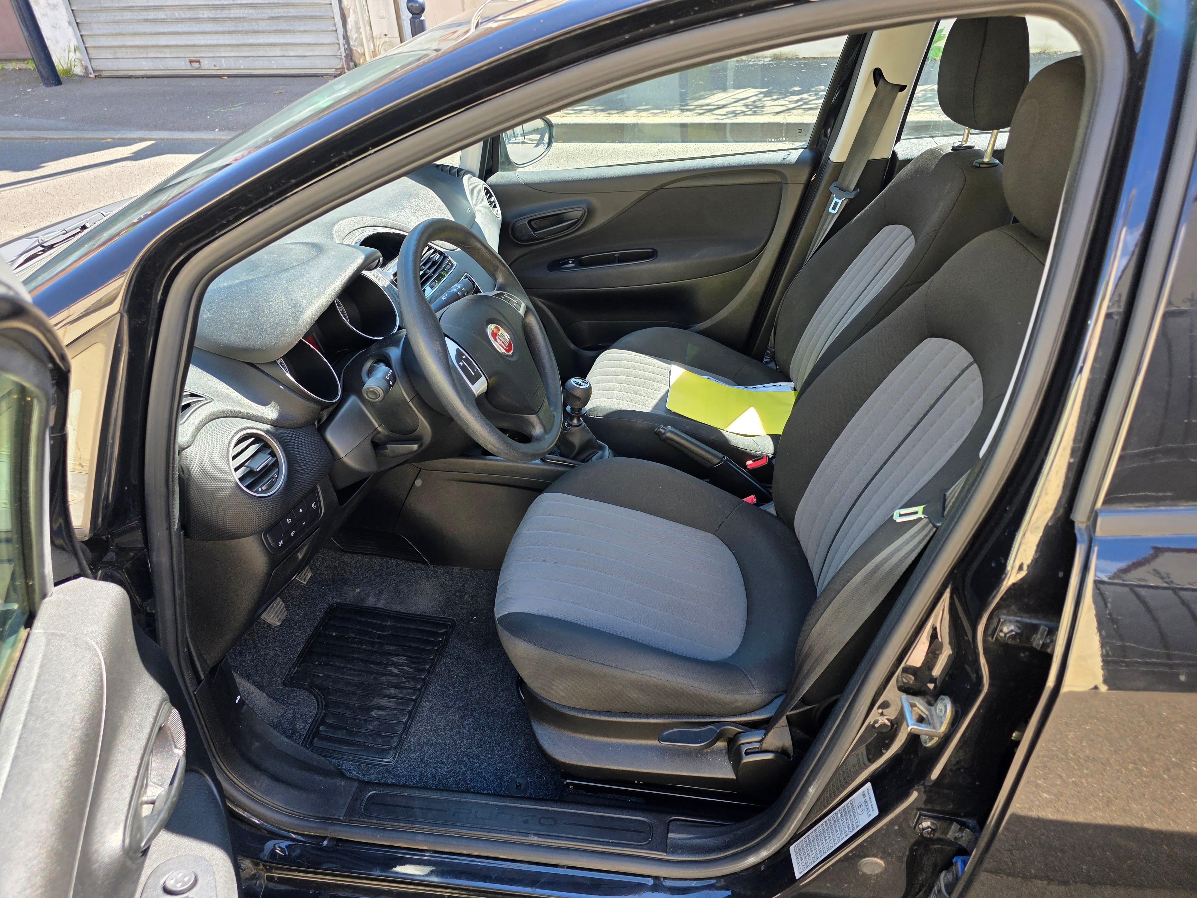 Fiat Punto avec Port USB