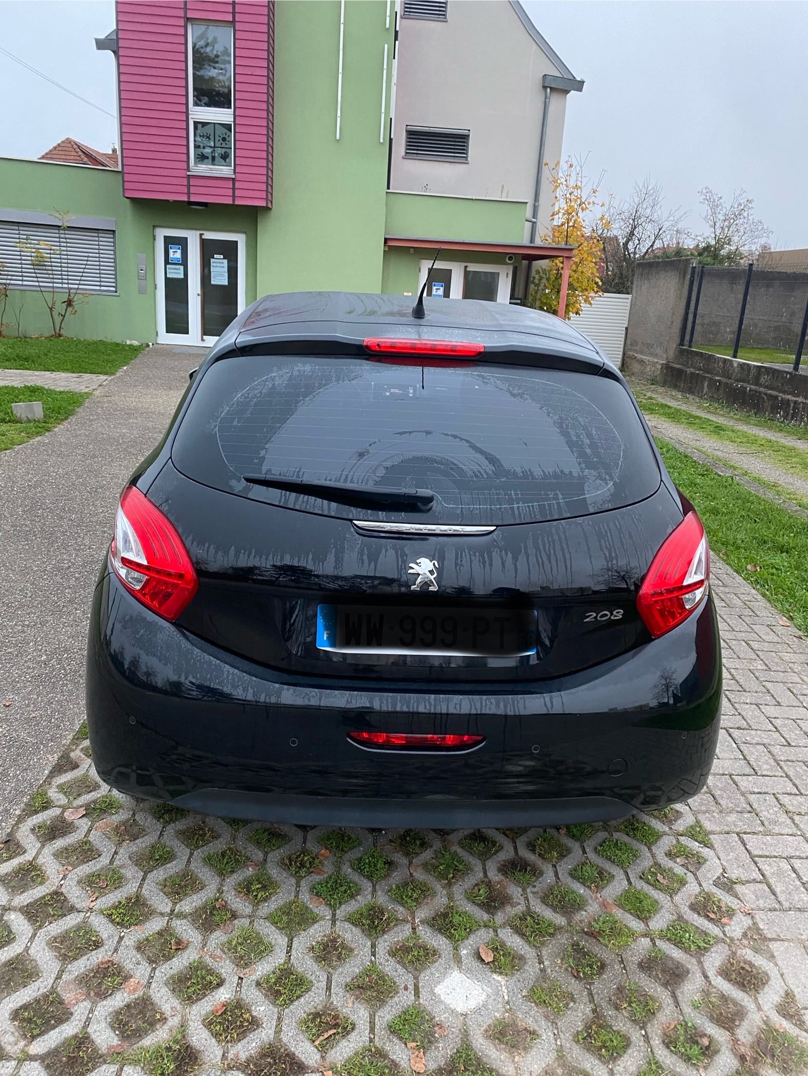 Peugeot 208 avec Régulateur de vitesse