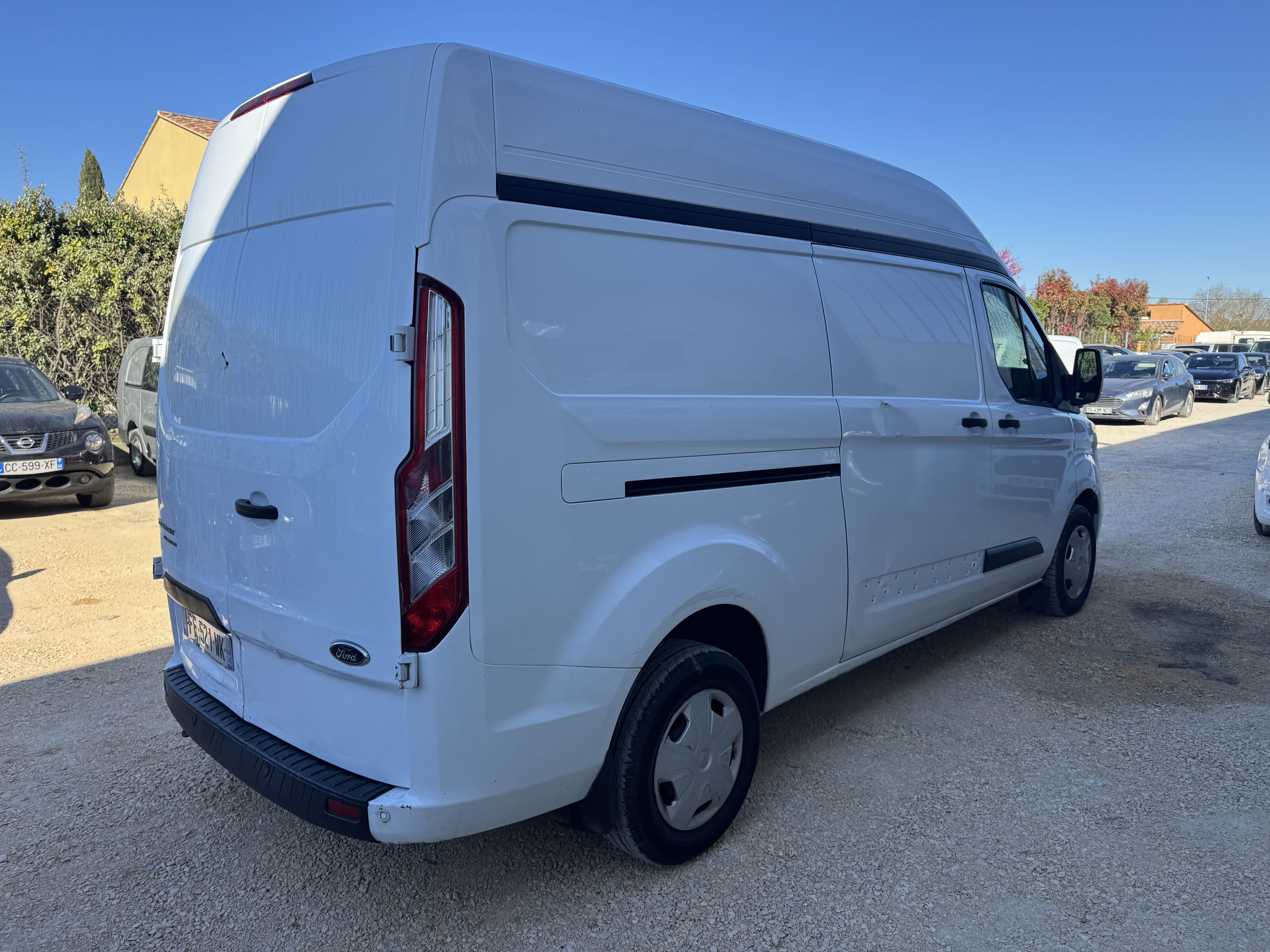 Ford Transit Custom Fourgon avec GPS