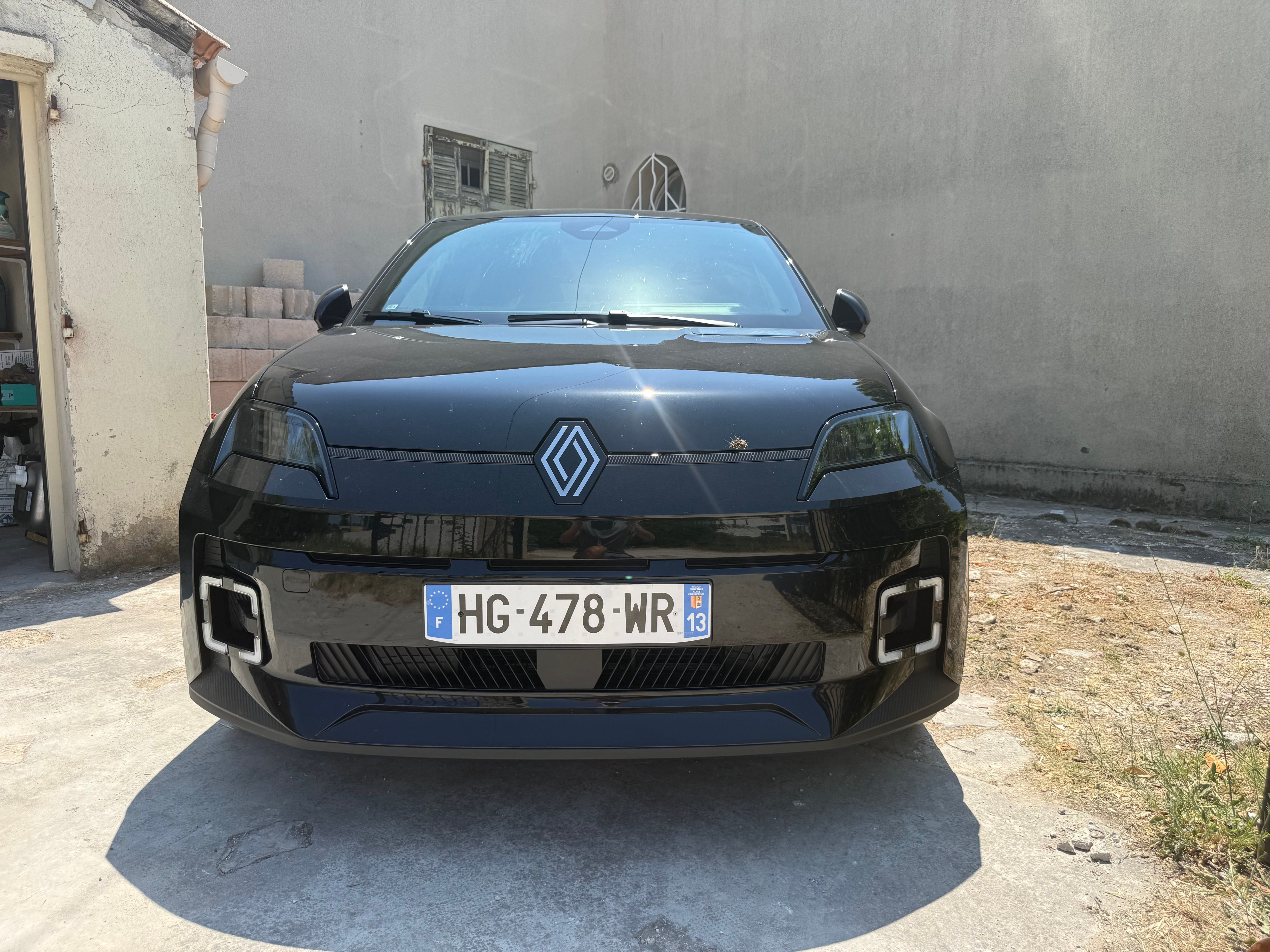Renault 5 E-Tech avec Apple CarPlay
