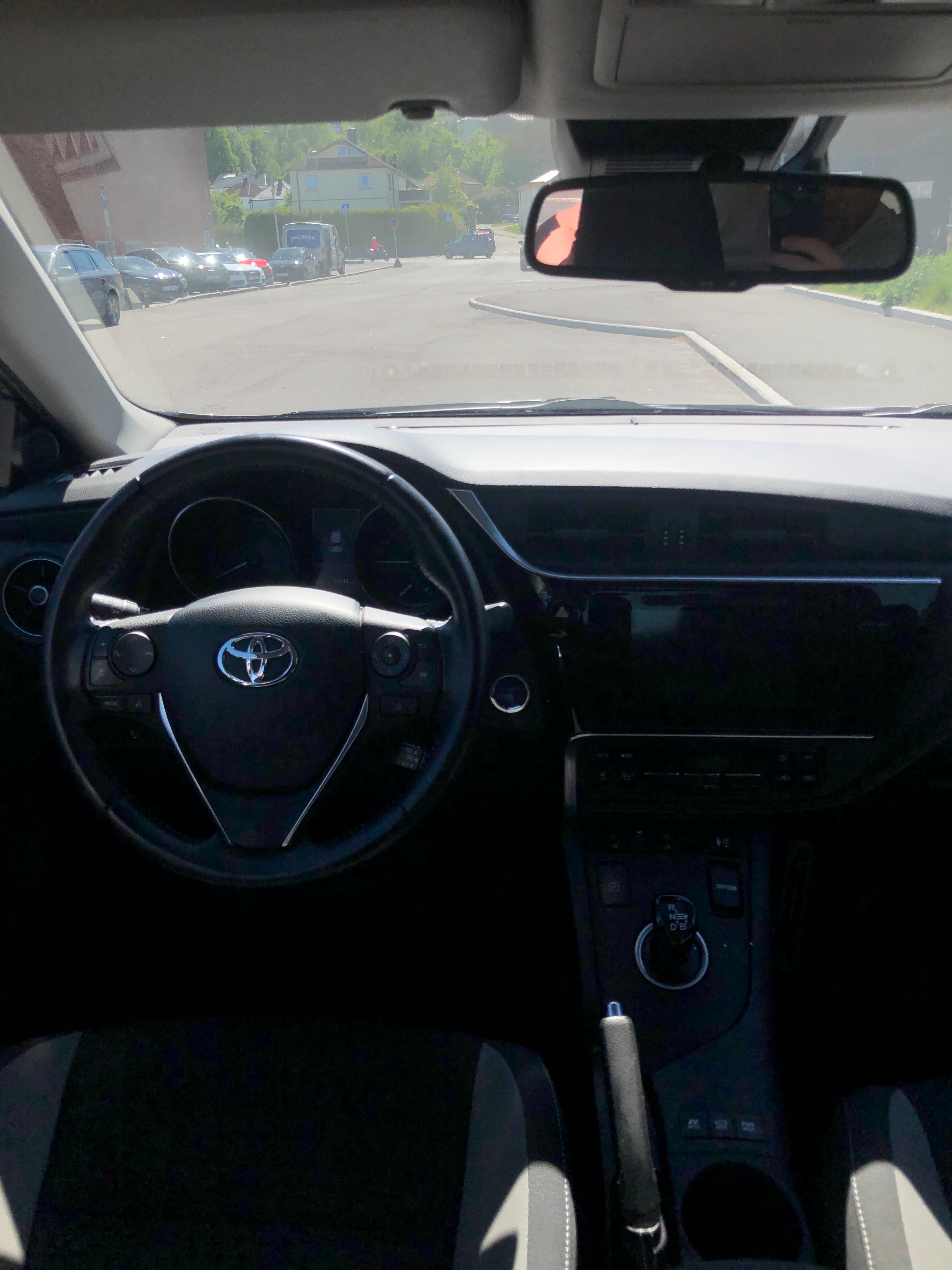 Toyota Auris 1.8 Hybrid med GPS