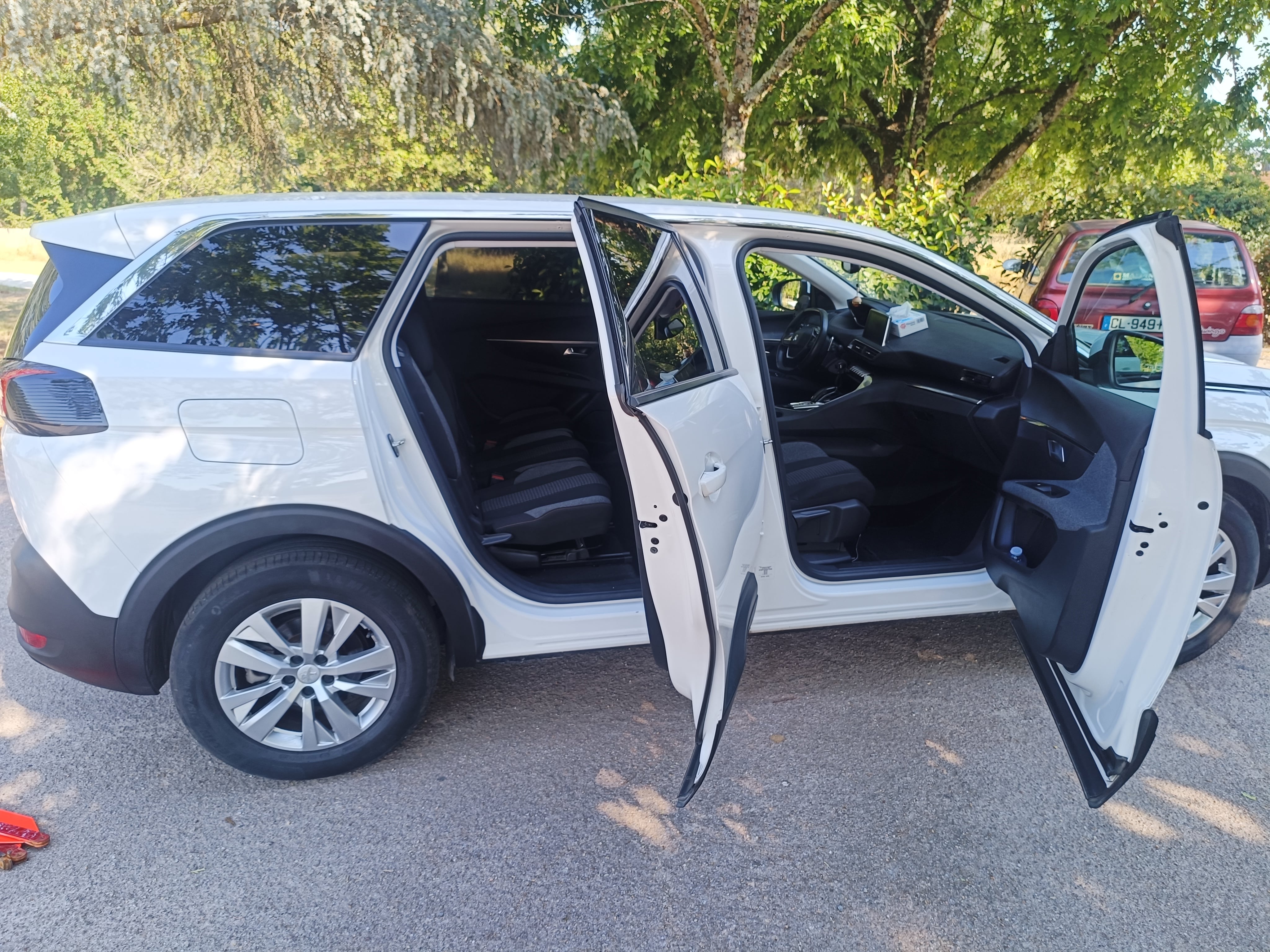 Peugeot 5008 avec Quatre roues motrices