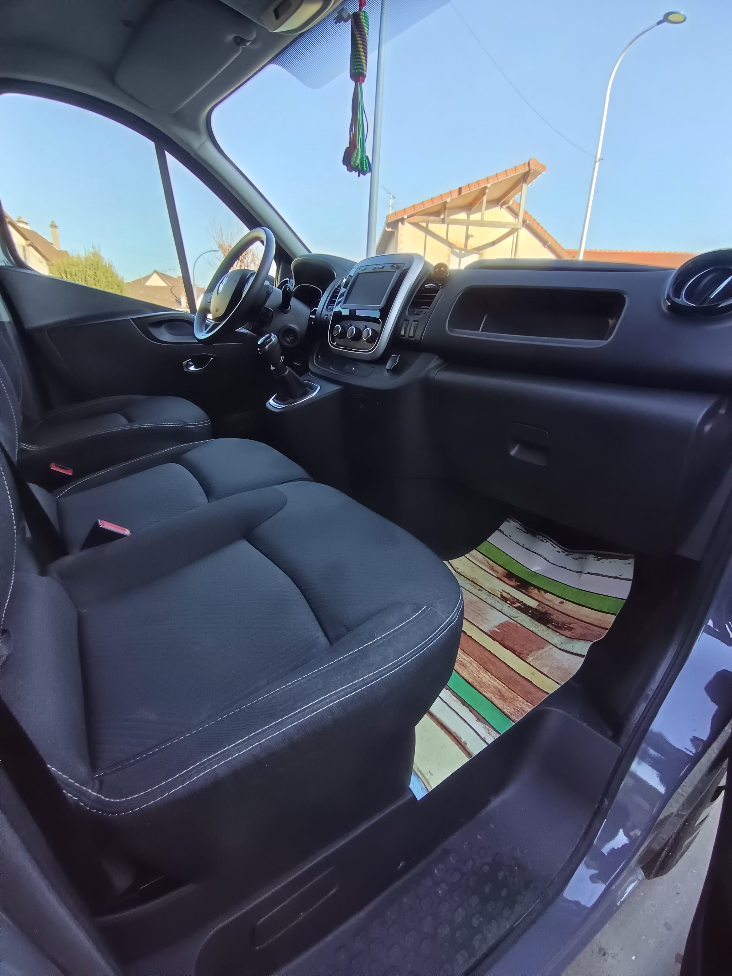 Renault Trafic Double Cabine  Van et Utilitaire avec Régulateur de vitesse