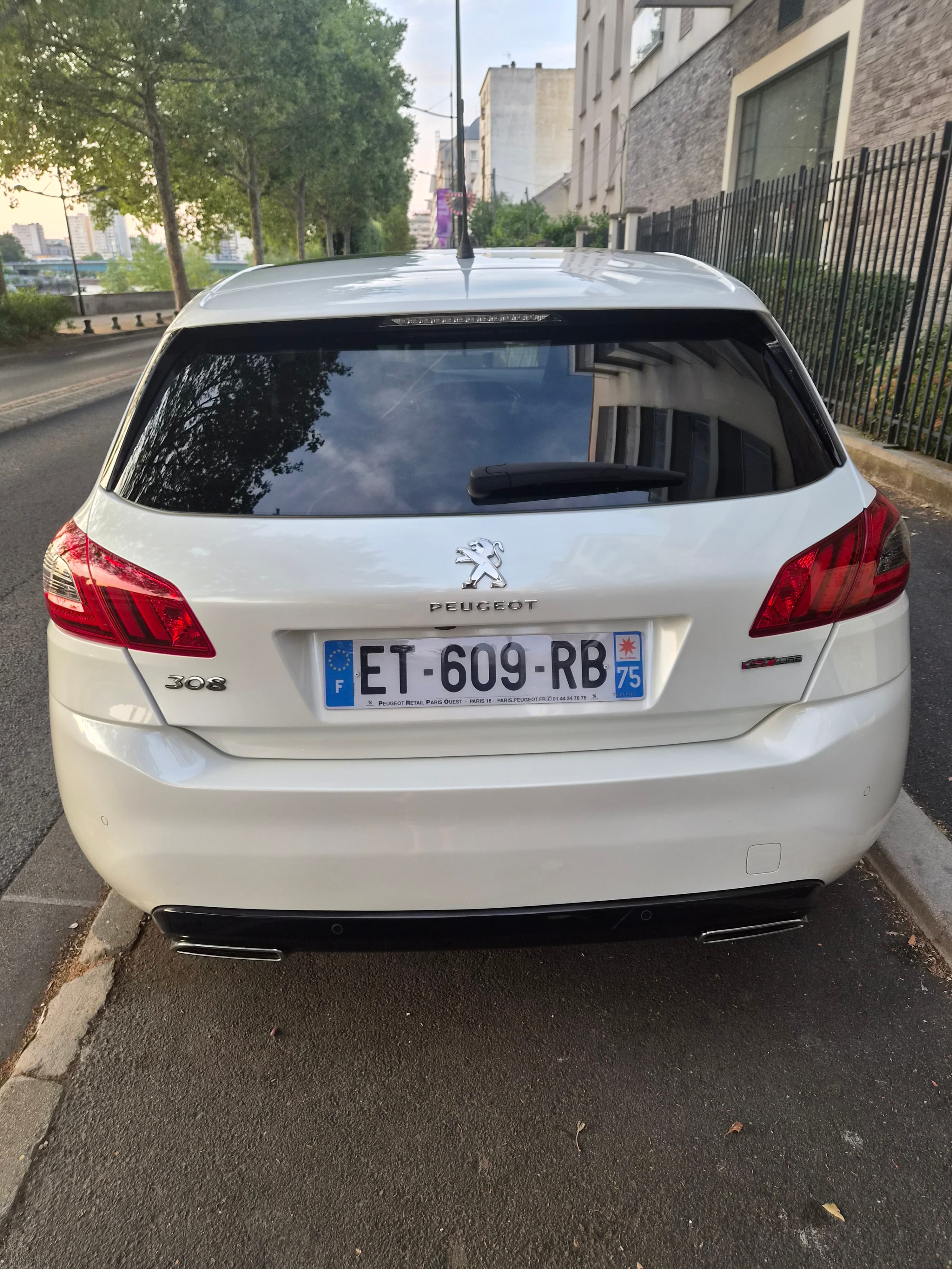 Peugeot 308 GT avec Régulateur de vitesse