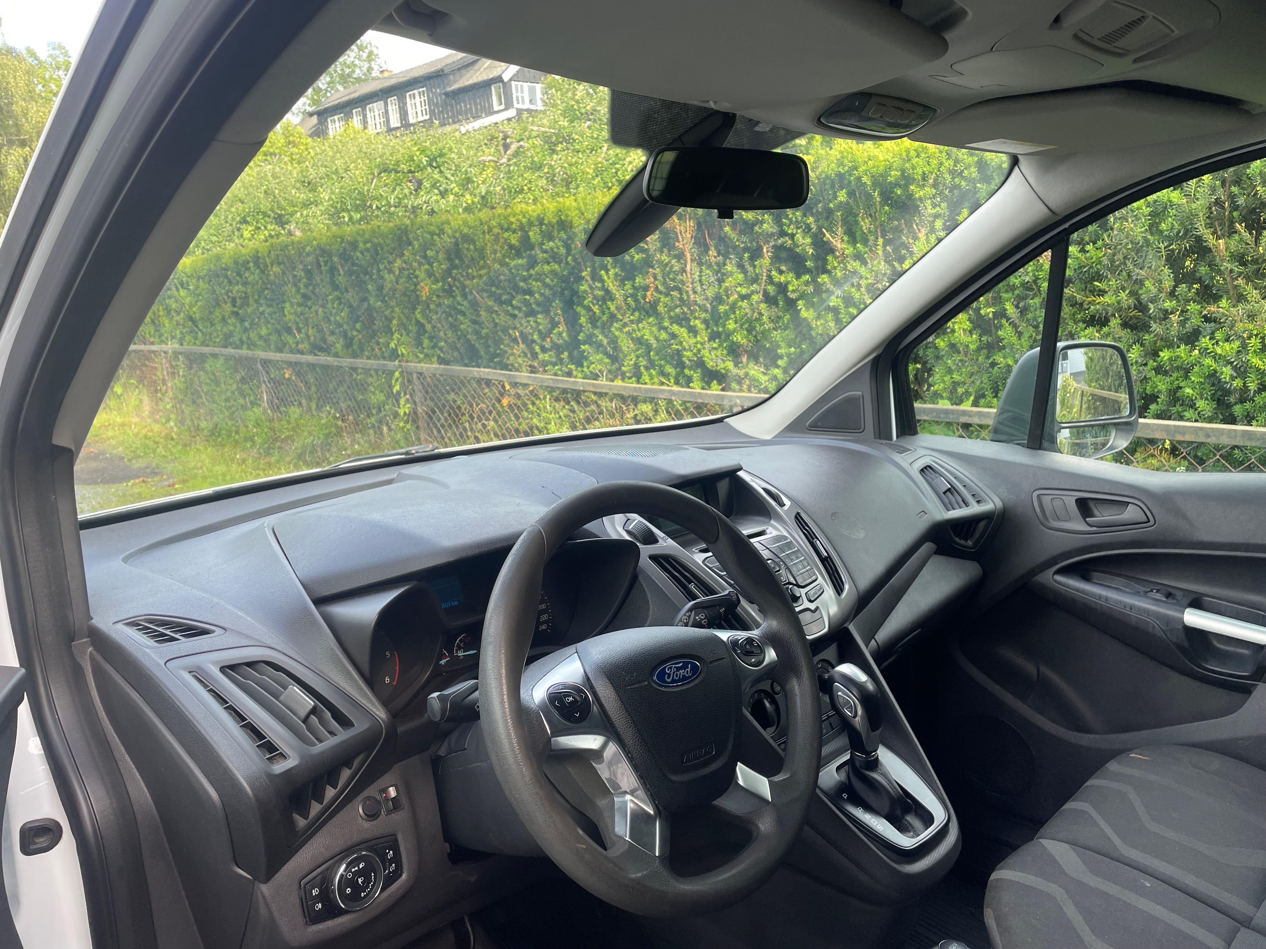 Ford Transit Connect con Audio Bluetooth
