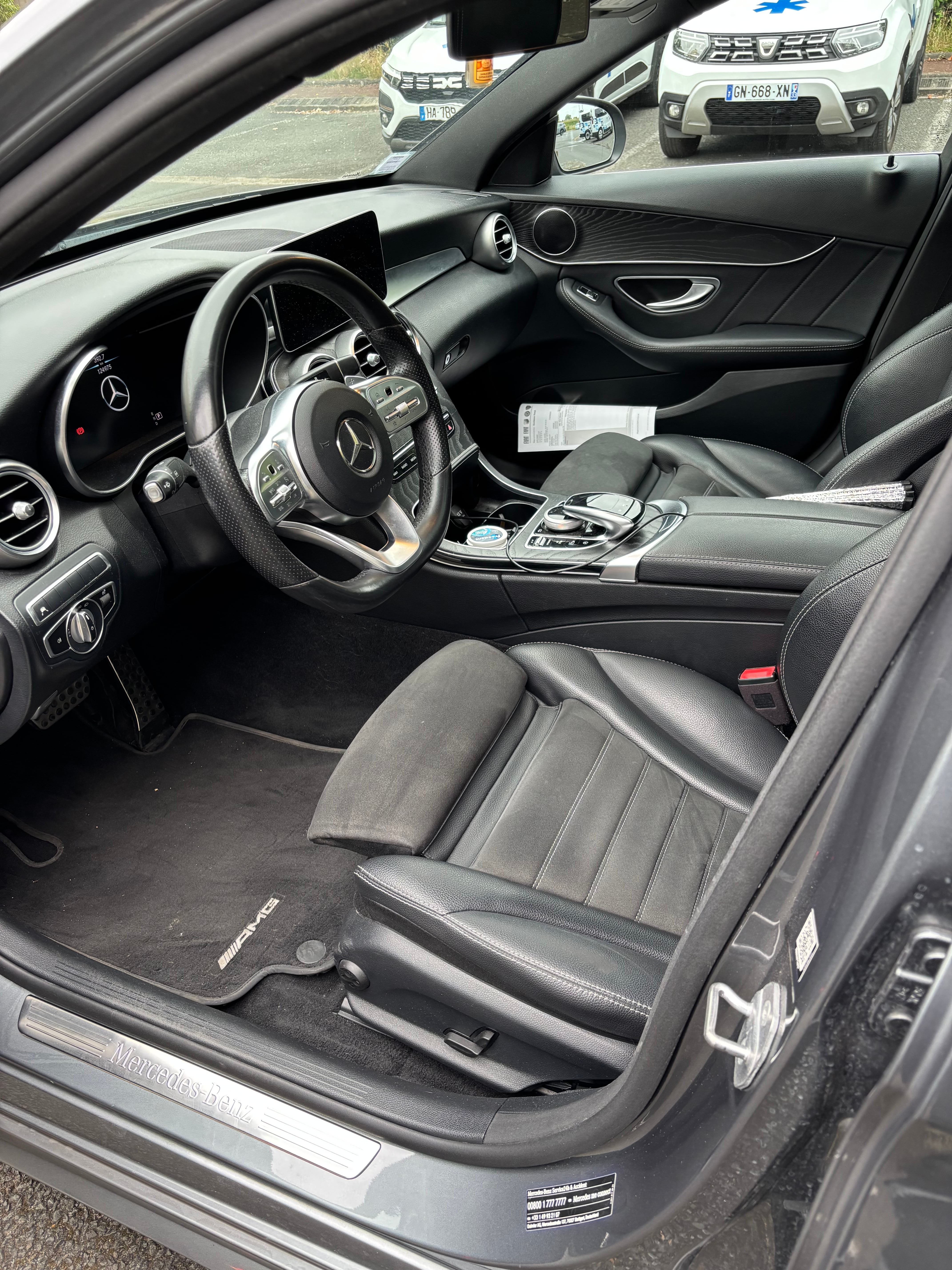 Mercedes-Benz Classe C avec GPS