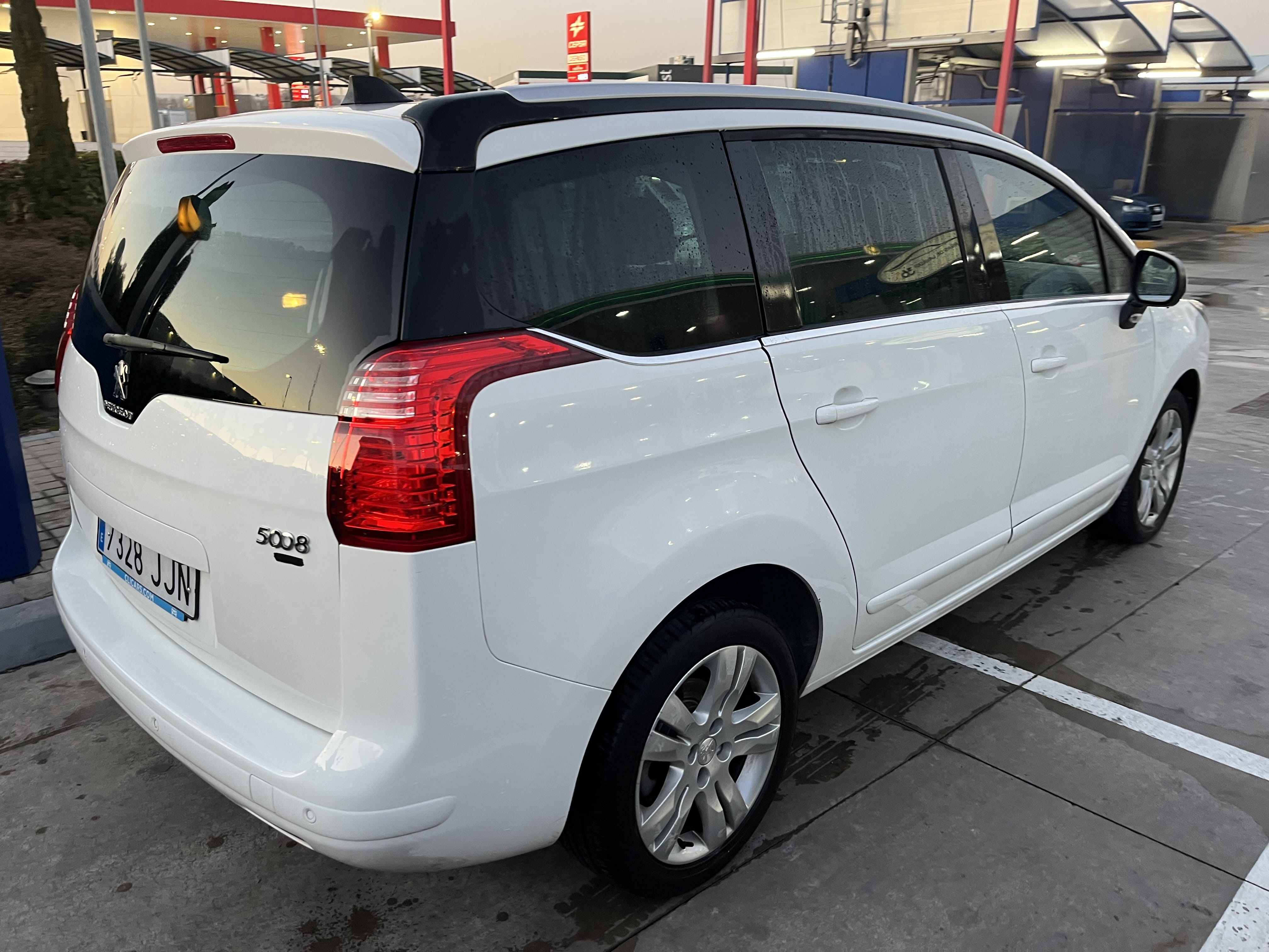 Peugeot 5008 con Control de velocidad