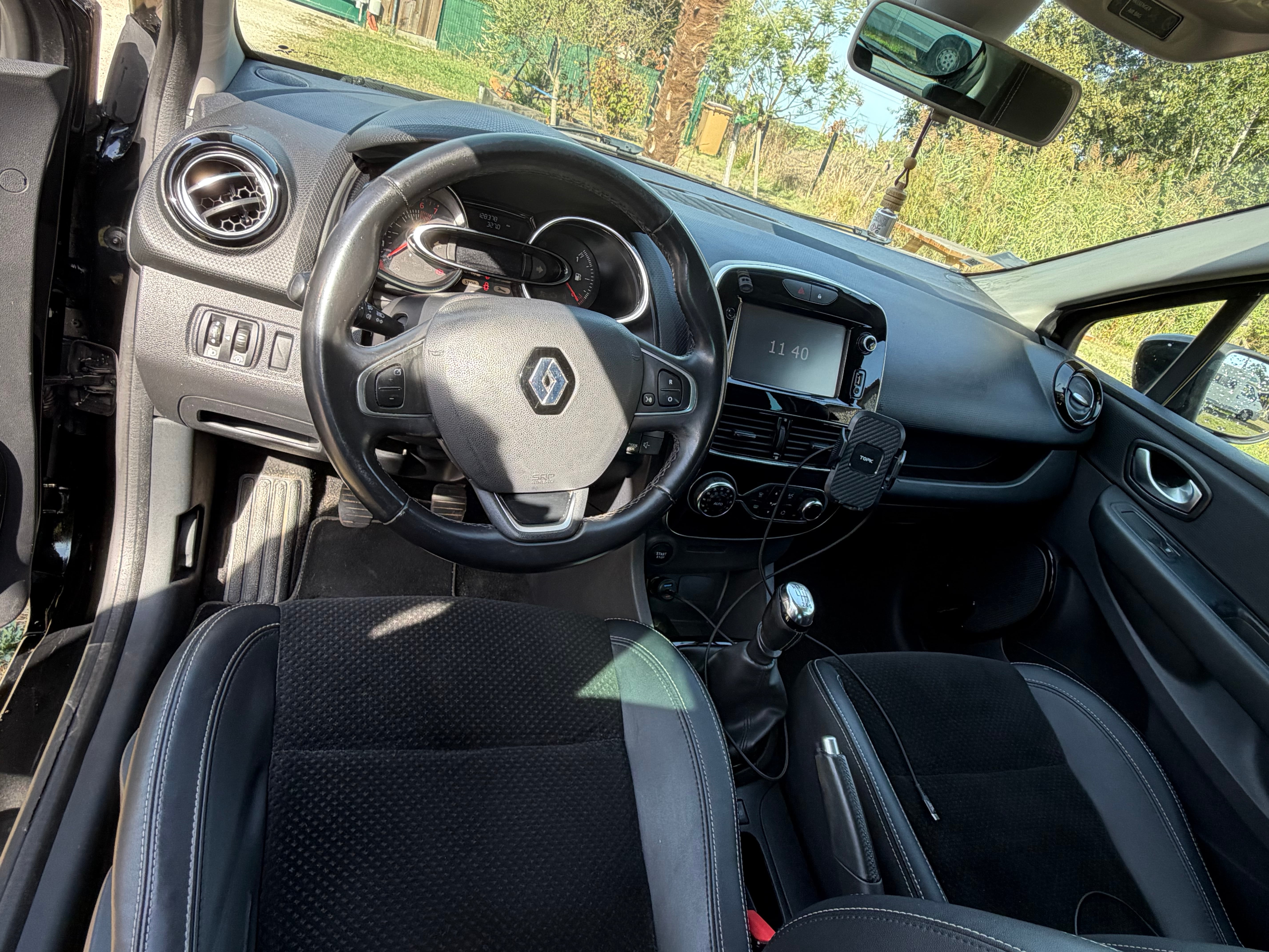 Renault Clio avec GPS