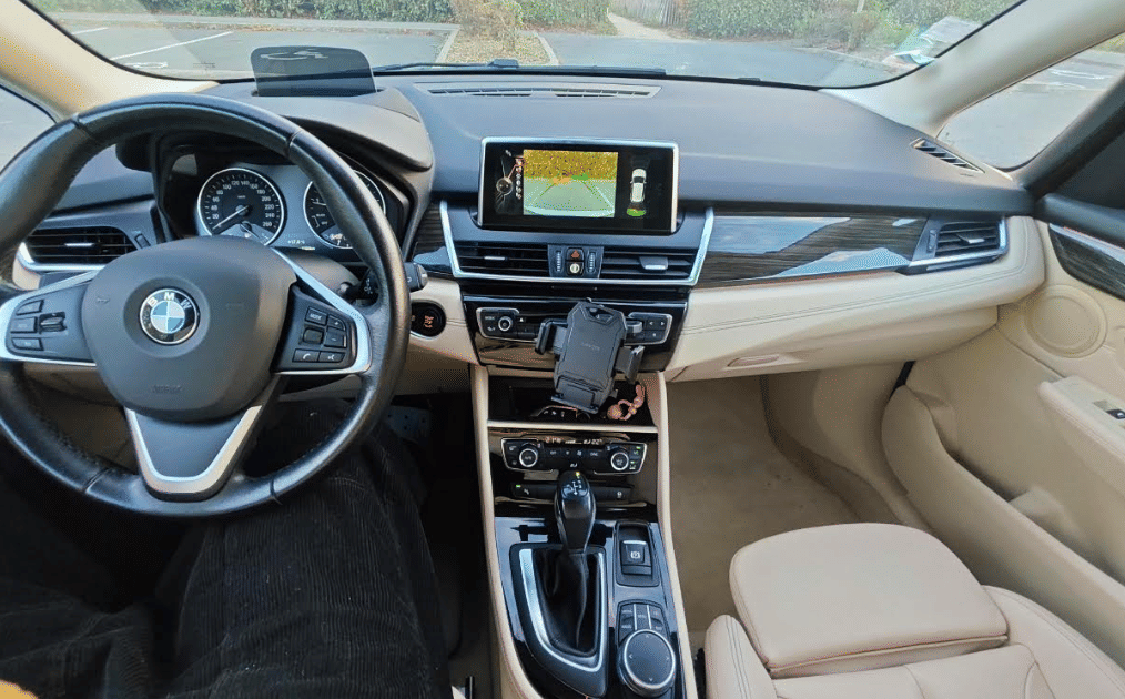 BMW Série 2 avec Audio Bluetooth