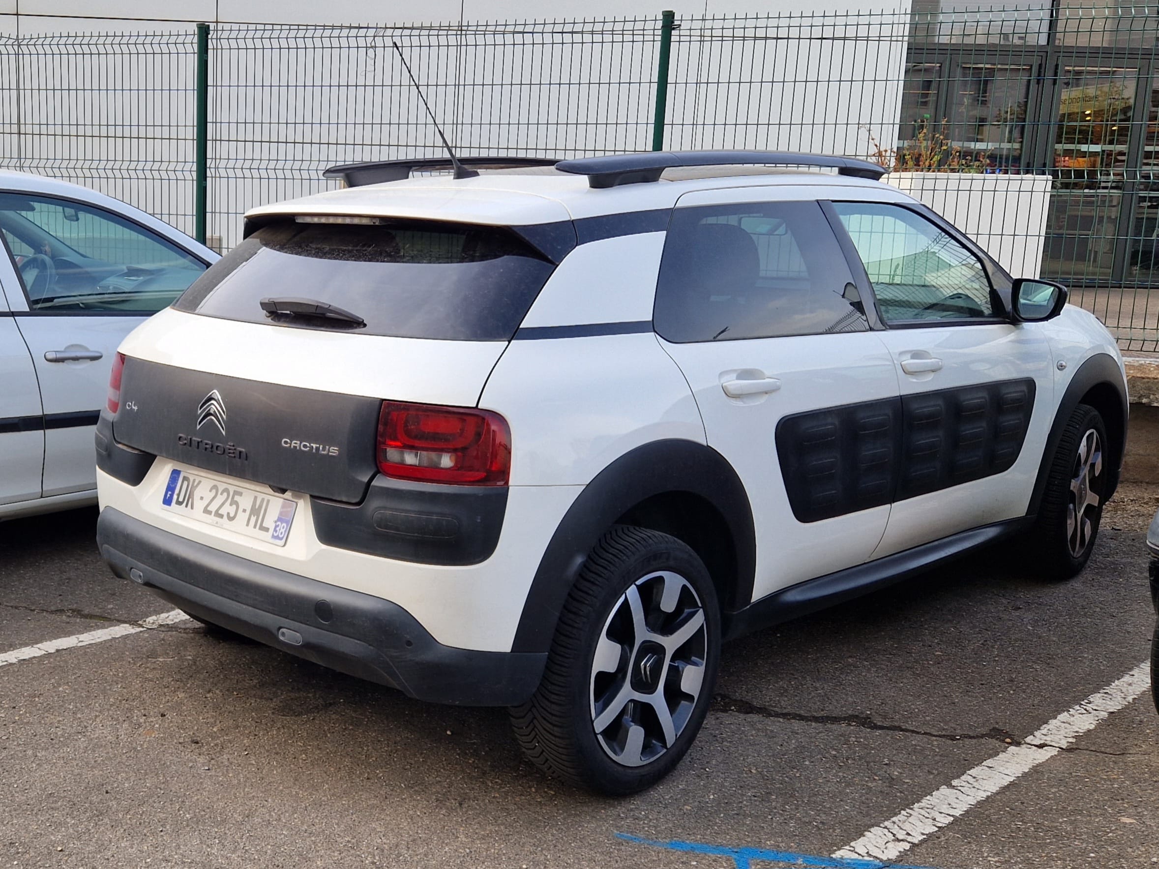 Citroen C4 Cactus avec GPS