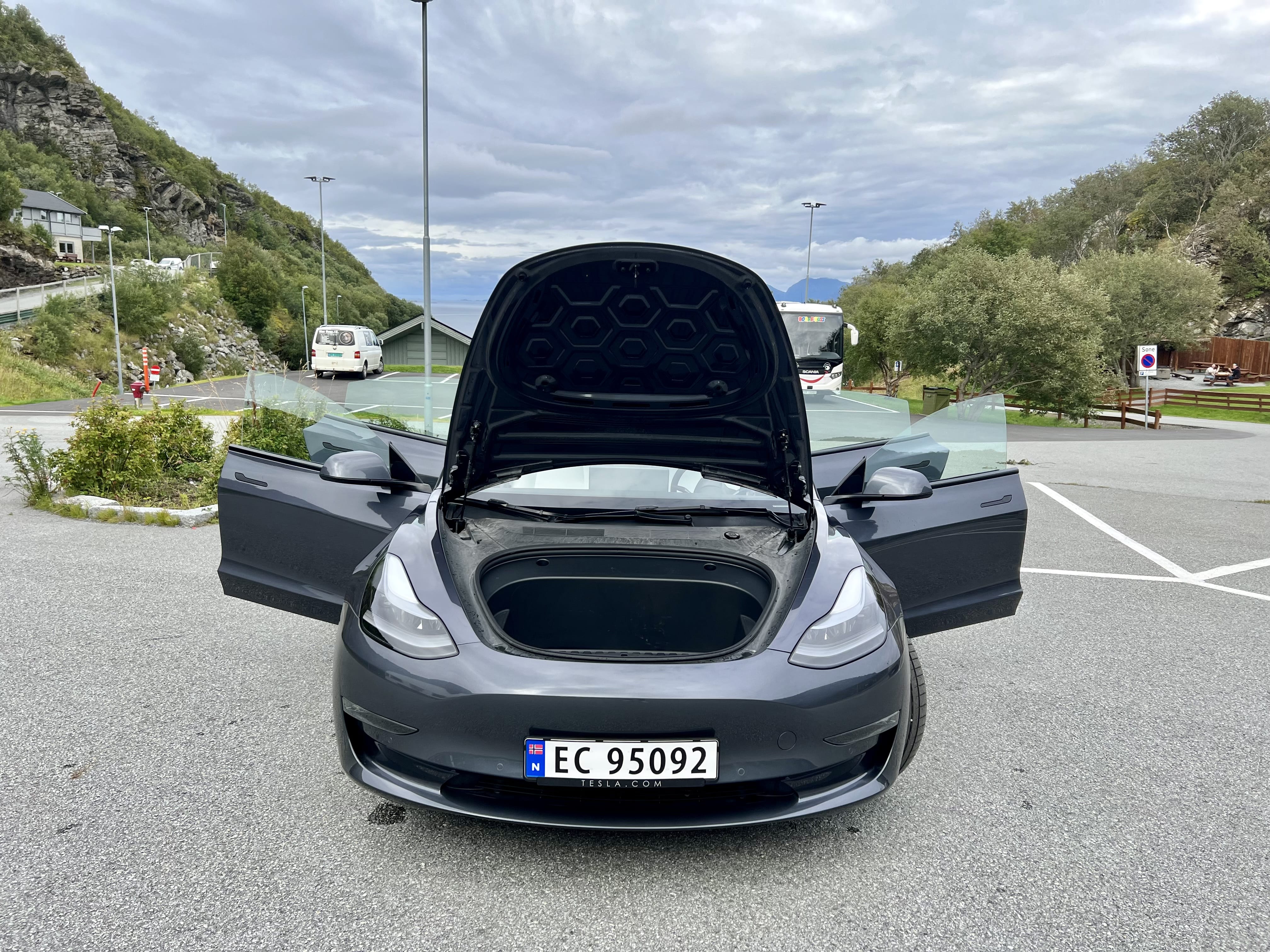 Tesla Model 3 Long Range