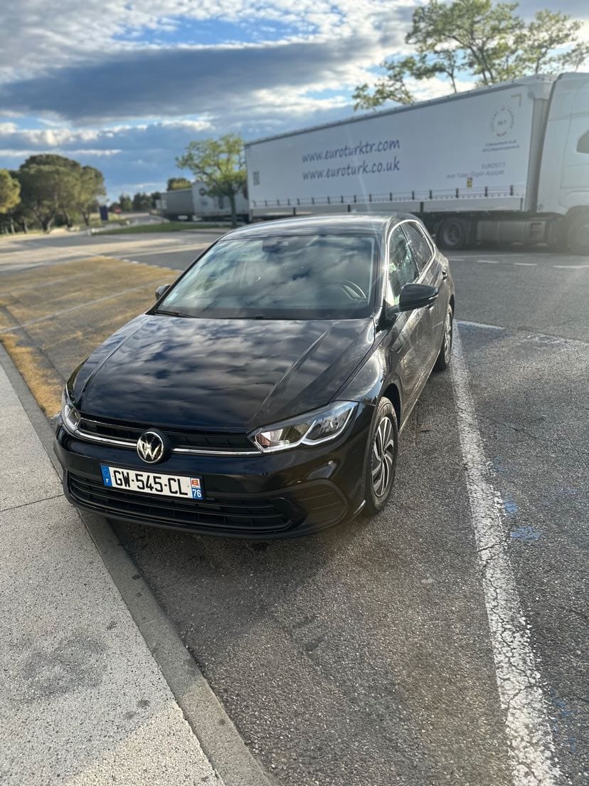 Volkswagen Polo, 2024, Essence 95, automatique