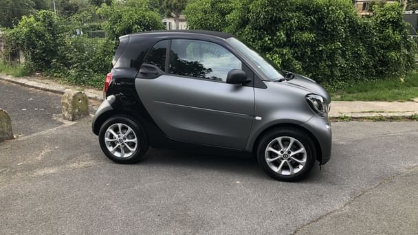 Smart Fortwo Coupé /collège Henri Dunant/USB/Mosquée /90cv avec Climatisation